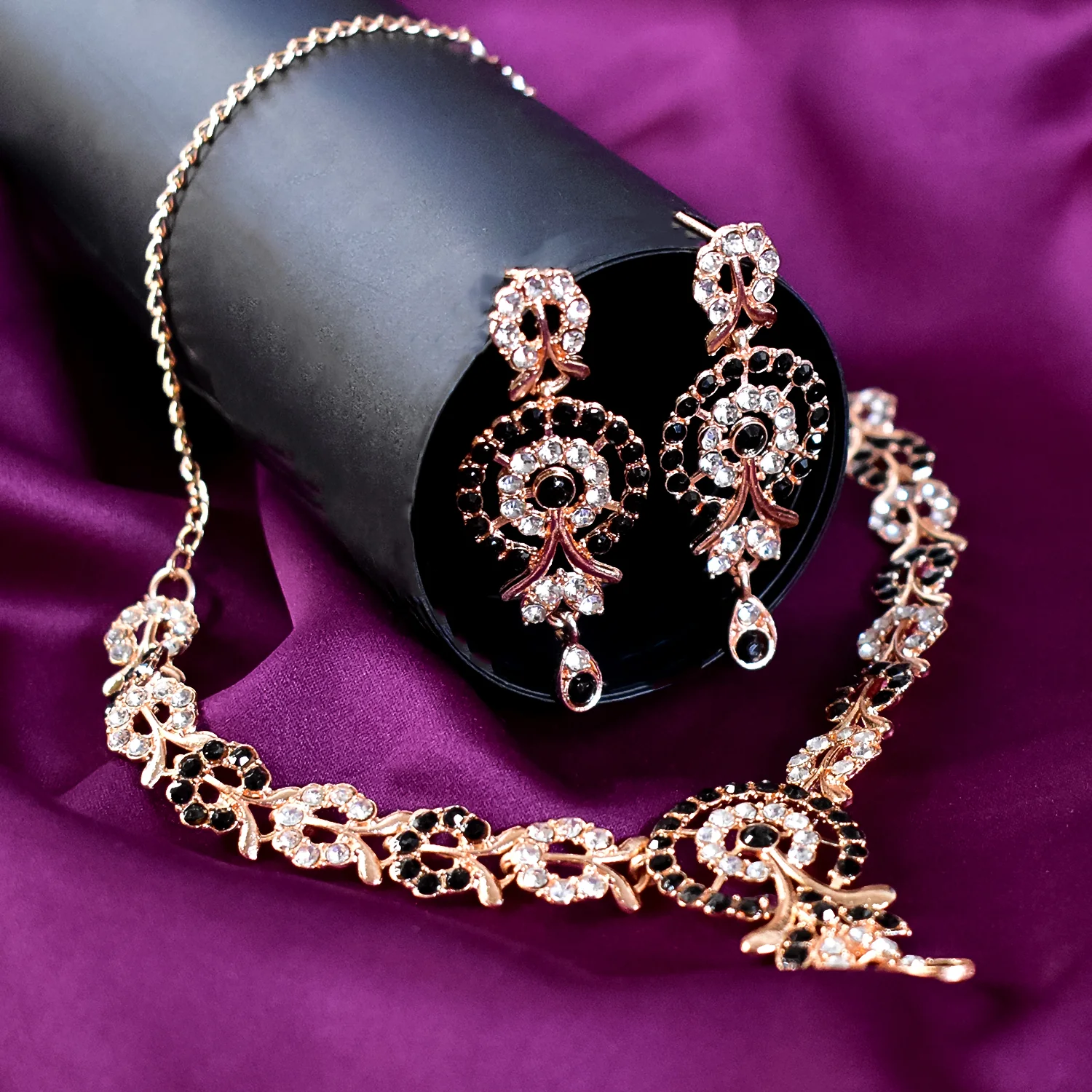 Timeless Necklace and Earring Set - Image 2