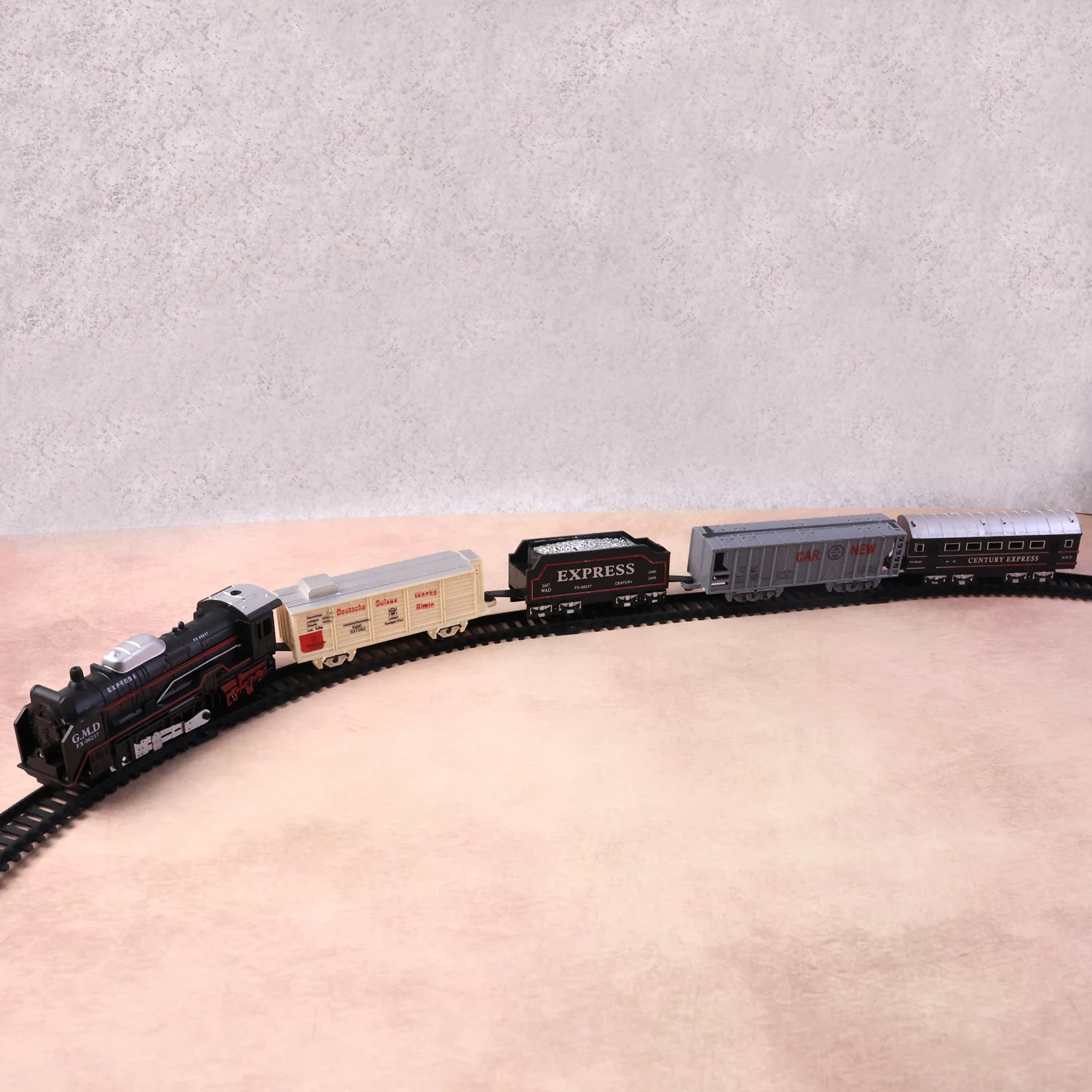 Toy Train Set for Kids, Battery Operated Train with Track Set - Image 3