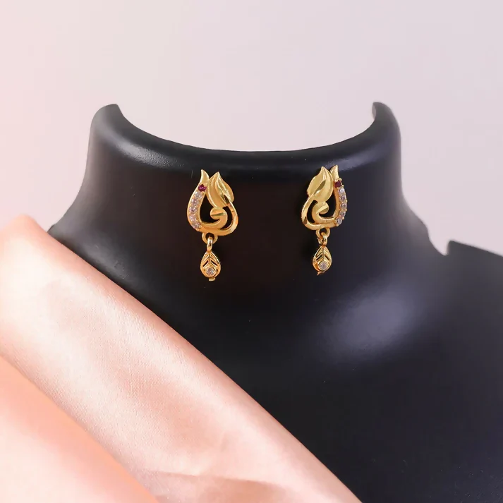 Traditional Curved Leaf Style Gold Stud Earrings With Crystal Detailing And Drop Charm - Image 4