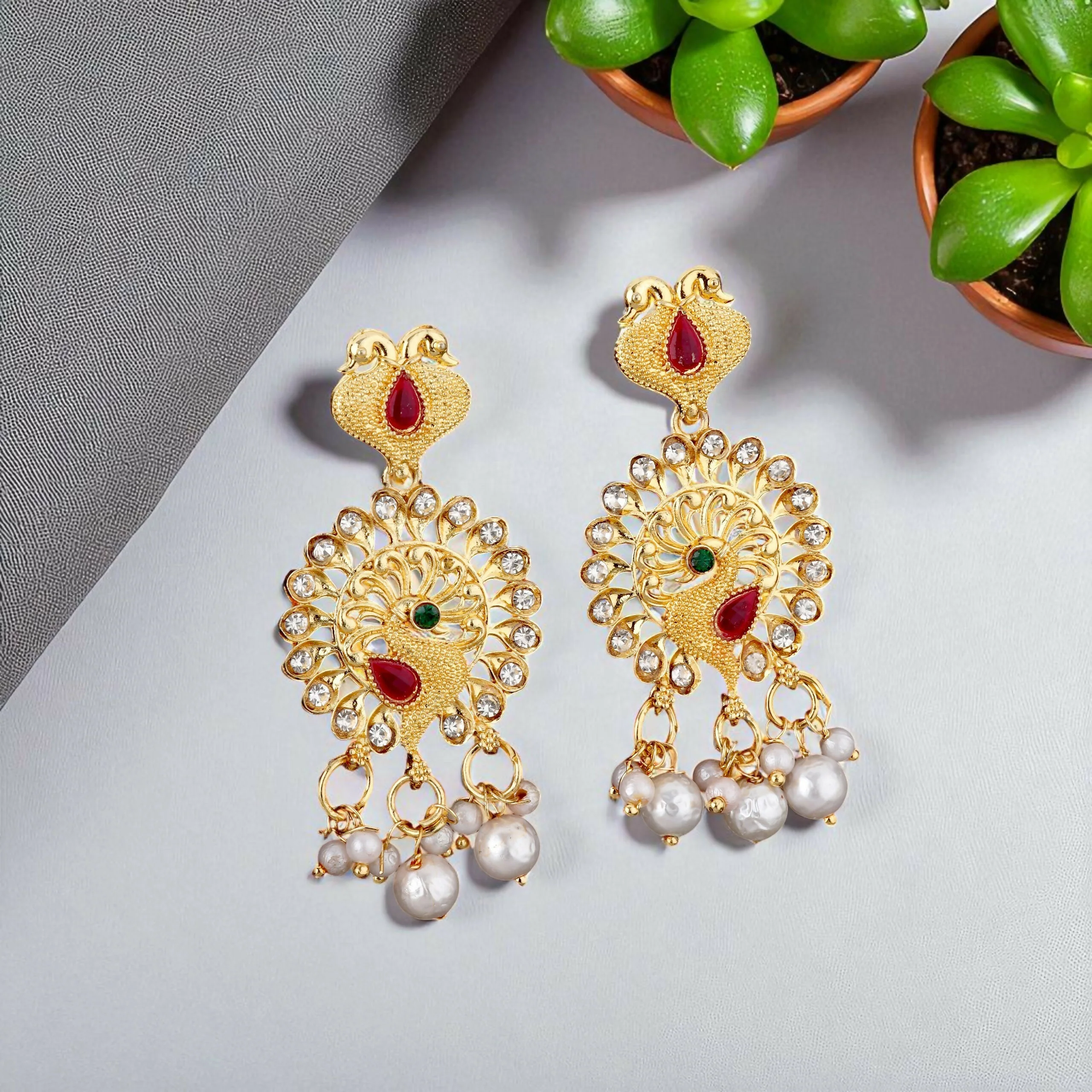 Traditional Gold-Plated Kundan & Pearl Choker Necklace with Matching Earrings - Image 4