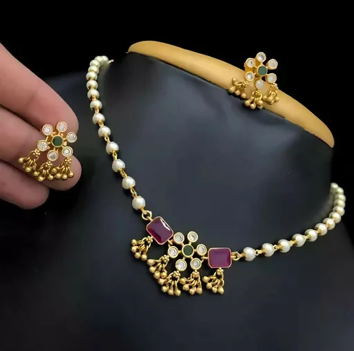 Traditional Gold-Plated Meenakari Rose Double-Pendant Necklace - Image 3
