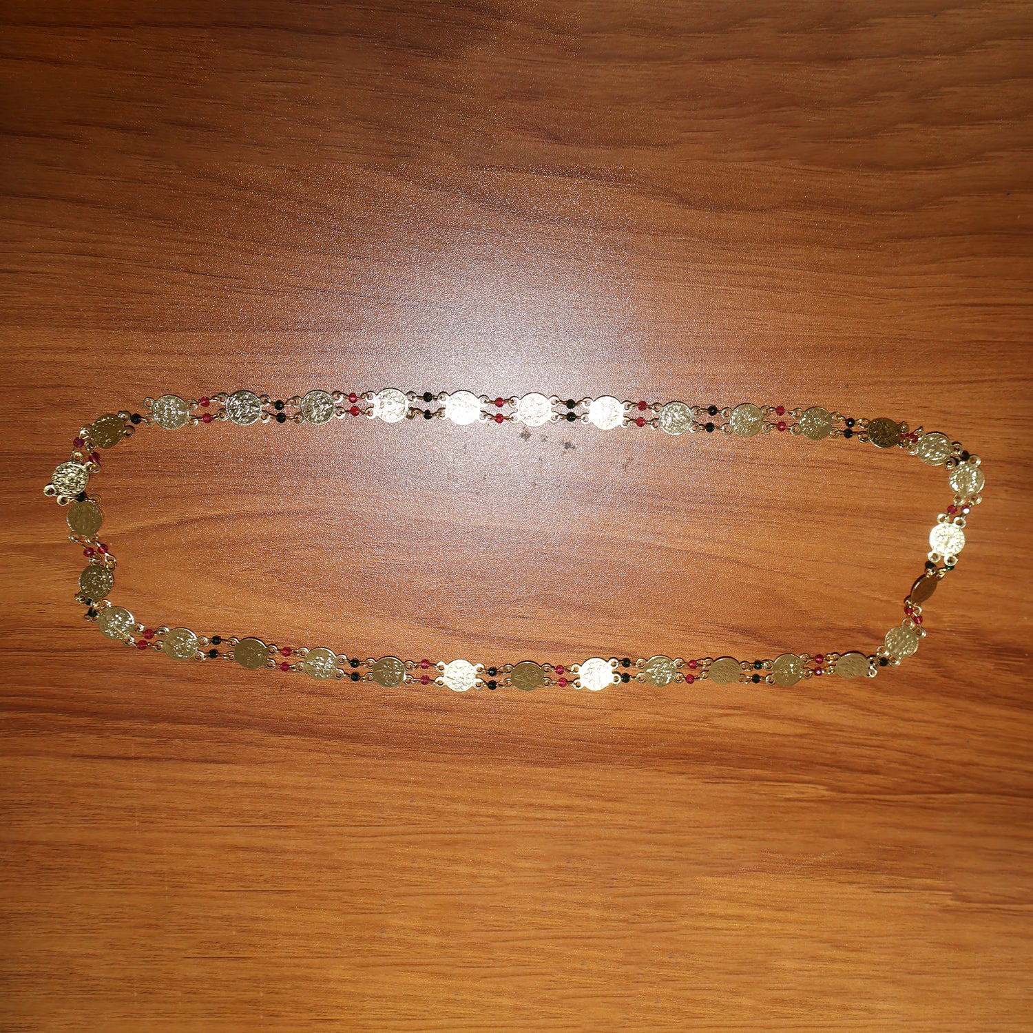 Traditional Gold-Tone Coin Beaded Necklace with Multicolor Accent Beads (1Pc) - Image 3