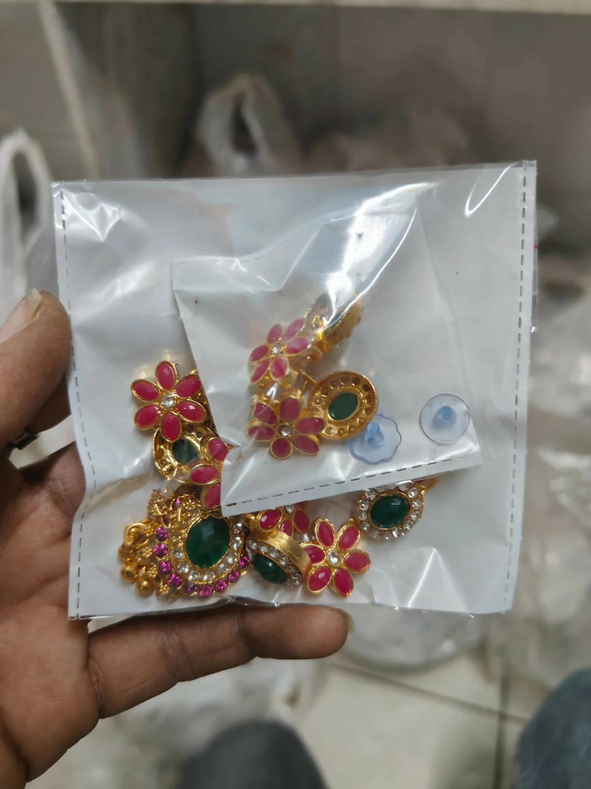 Traditional Gold-Toned Green-Pink Enamel Lotus Choker Set - Image 5