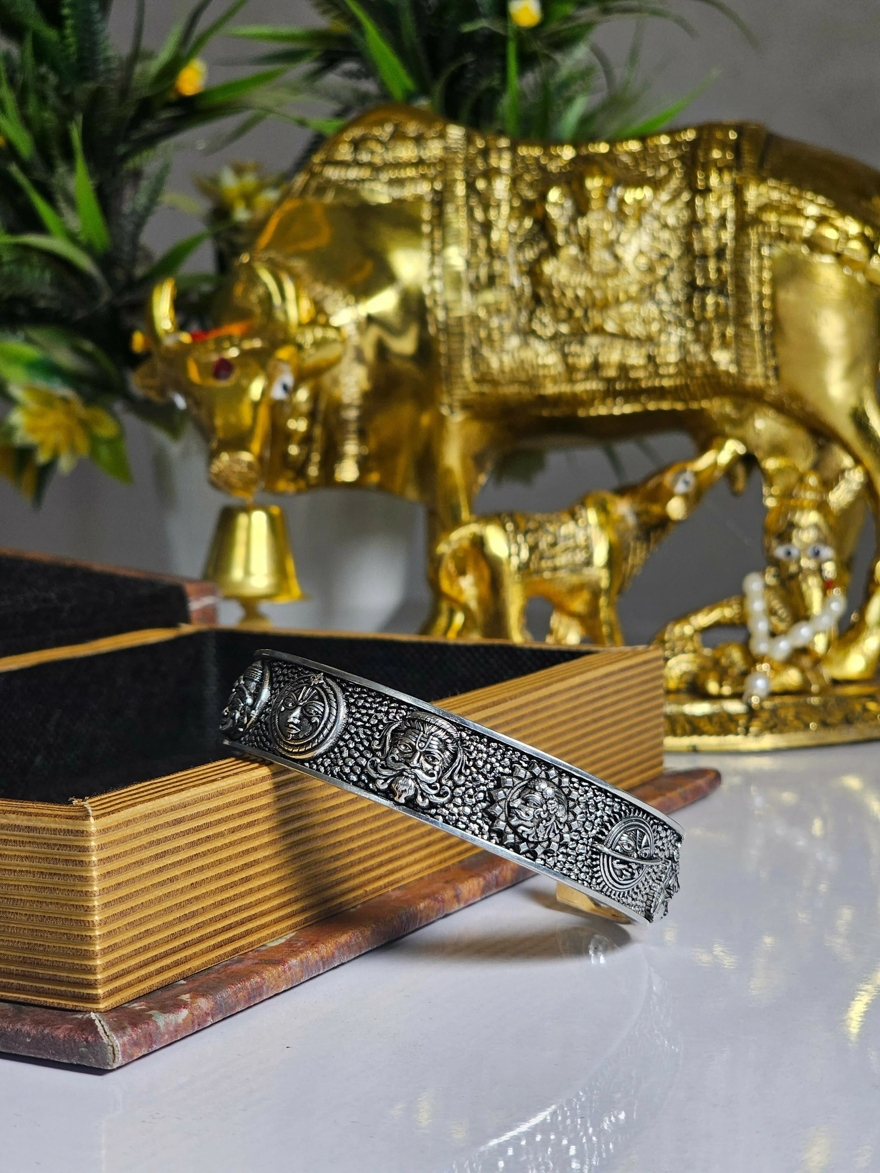 Traditional Navgrah Oxidized Openable Kada – Antique Finish Bracelet - Image 5