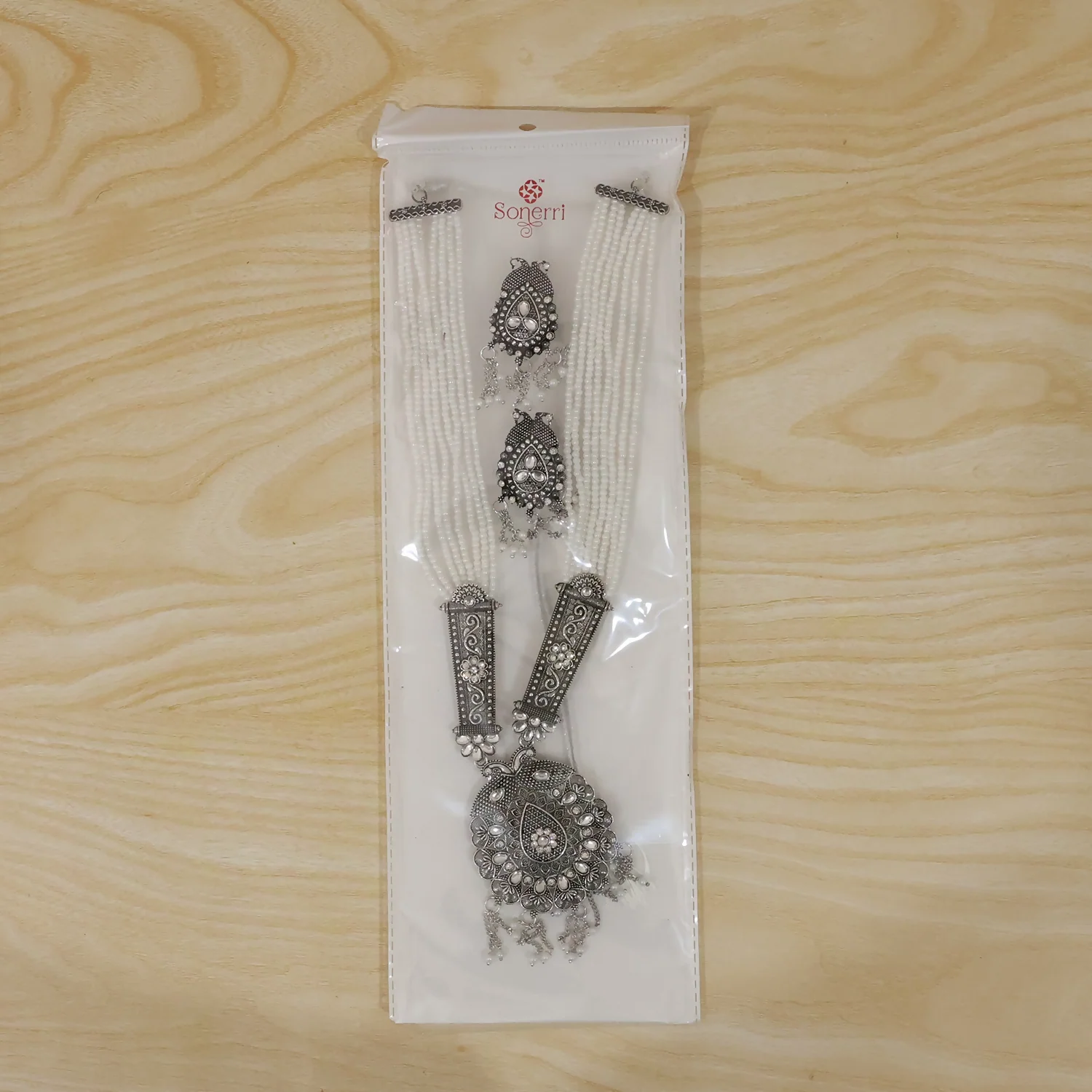 Traditional Pearl Necklace with Designer Pendant Set - Image 6