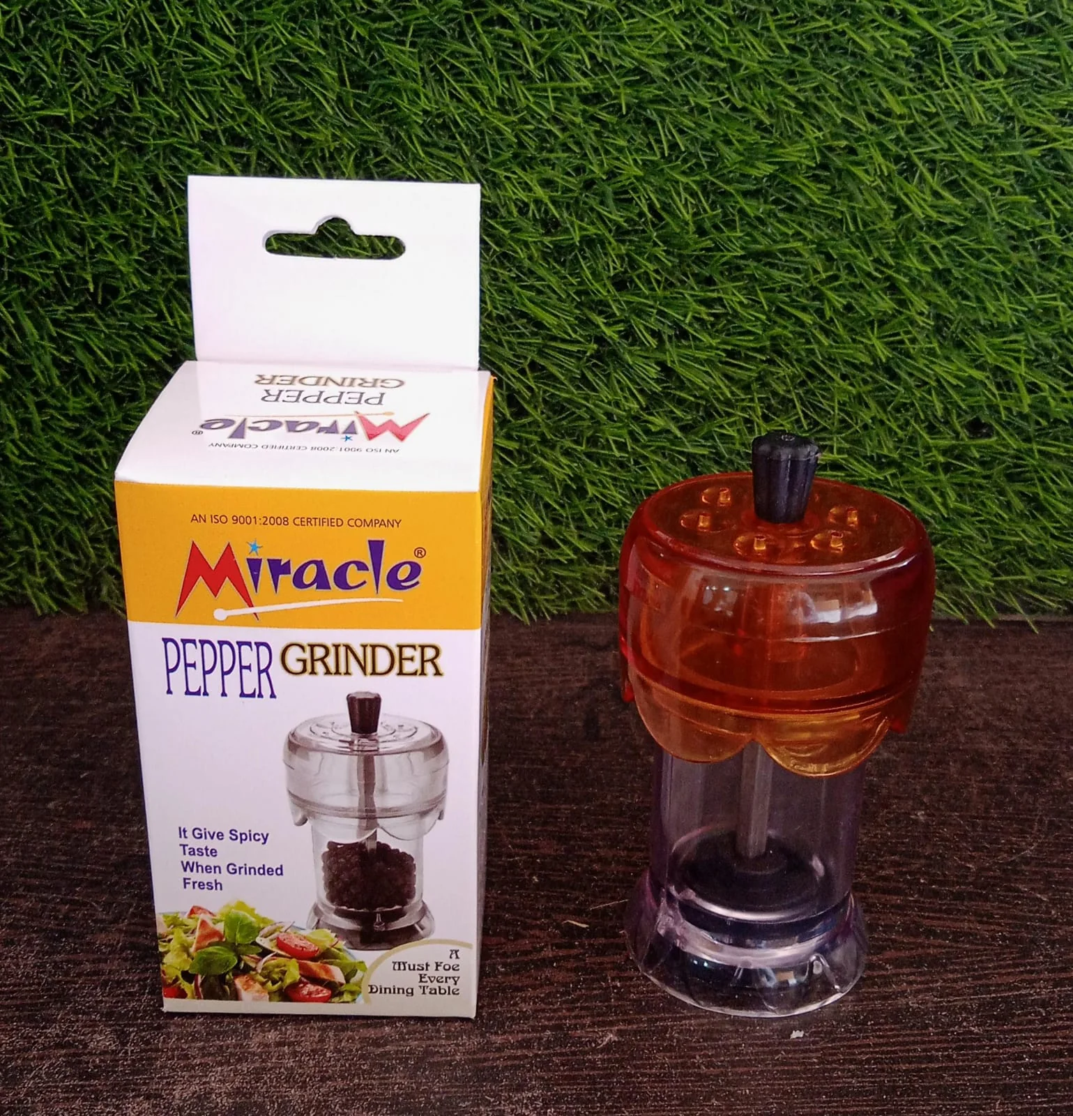 Transparent Plastic Salt and Pepper Grinder Manual Pepper Grinding Tool Crusher 1 Pc - Image 6
