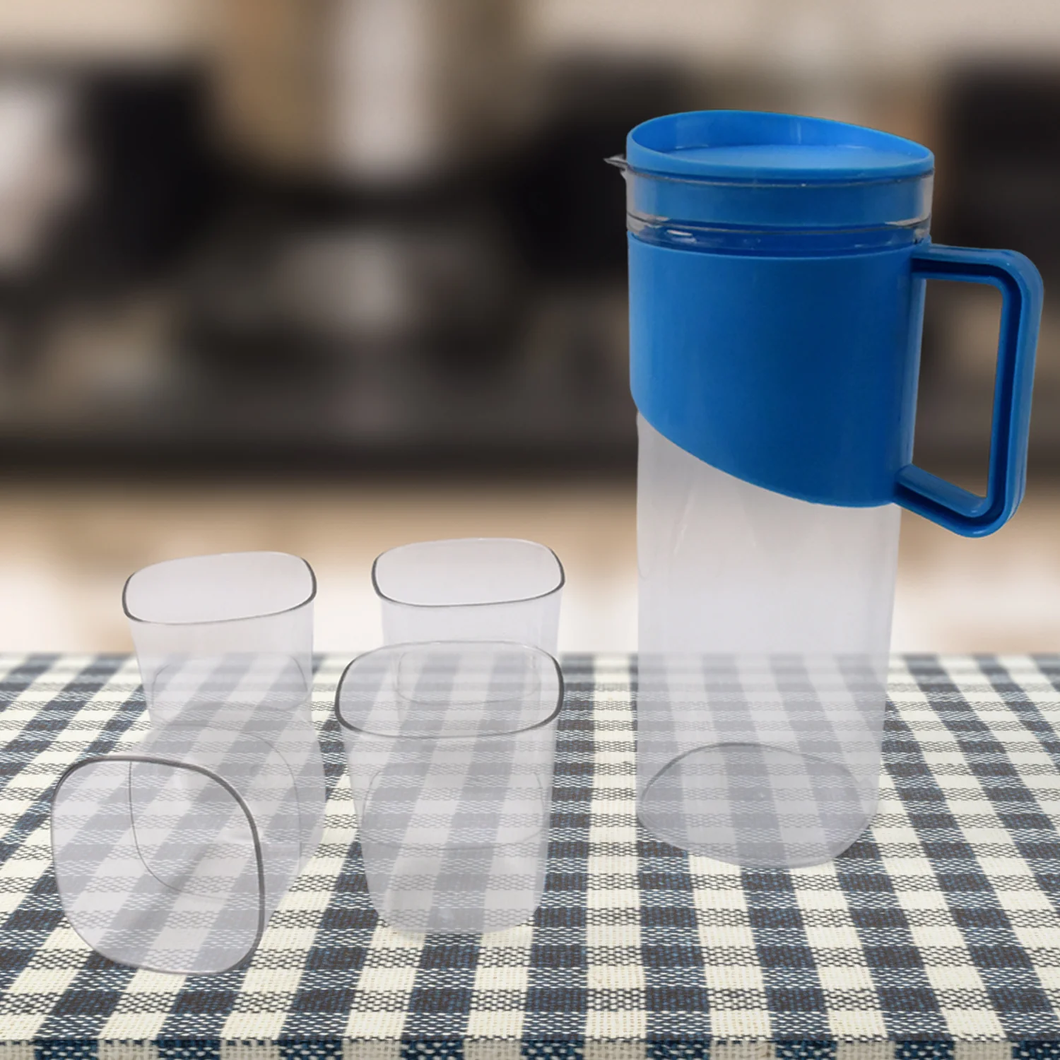 Transparent Premium Jug with Elegant Handle & 4 Plastic Glasses (2000 ML Approx) - Image 8