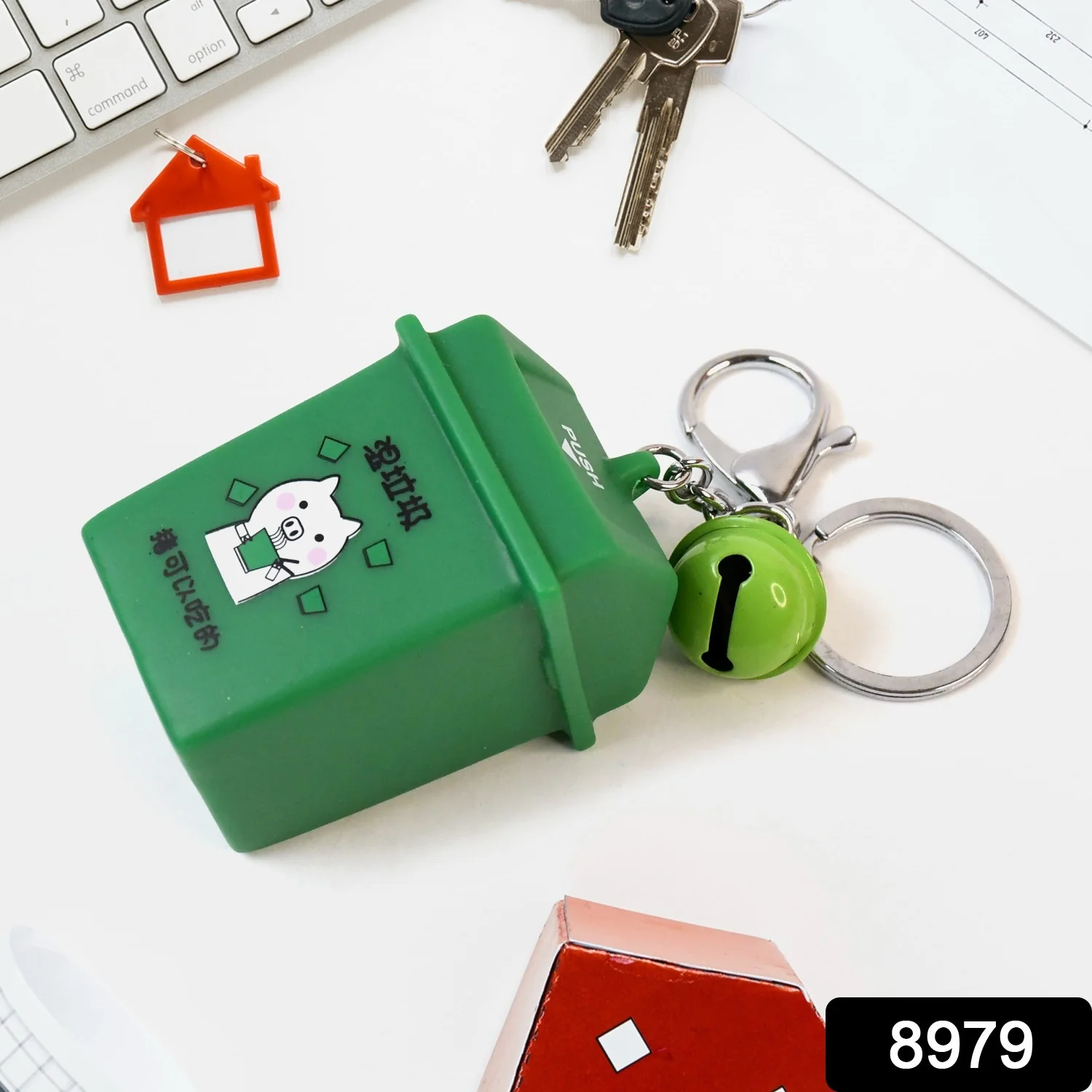 Trash Can Keychain Recycle Can Keyring Novelty Keychain - Image 2