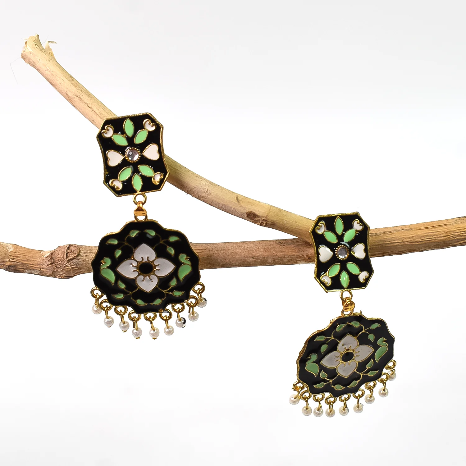Trending Stylish Jumka Earrings with Modern Touch and Classic Charm - Image 3