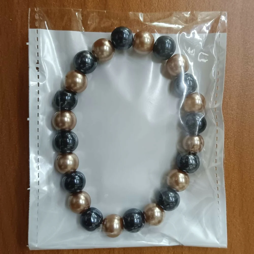 Trendy Black and Gold Bracelet – Unisex - Image 5