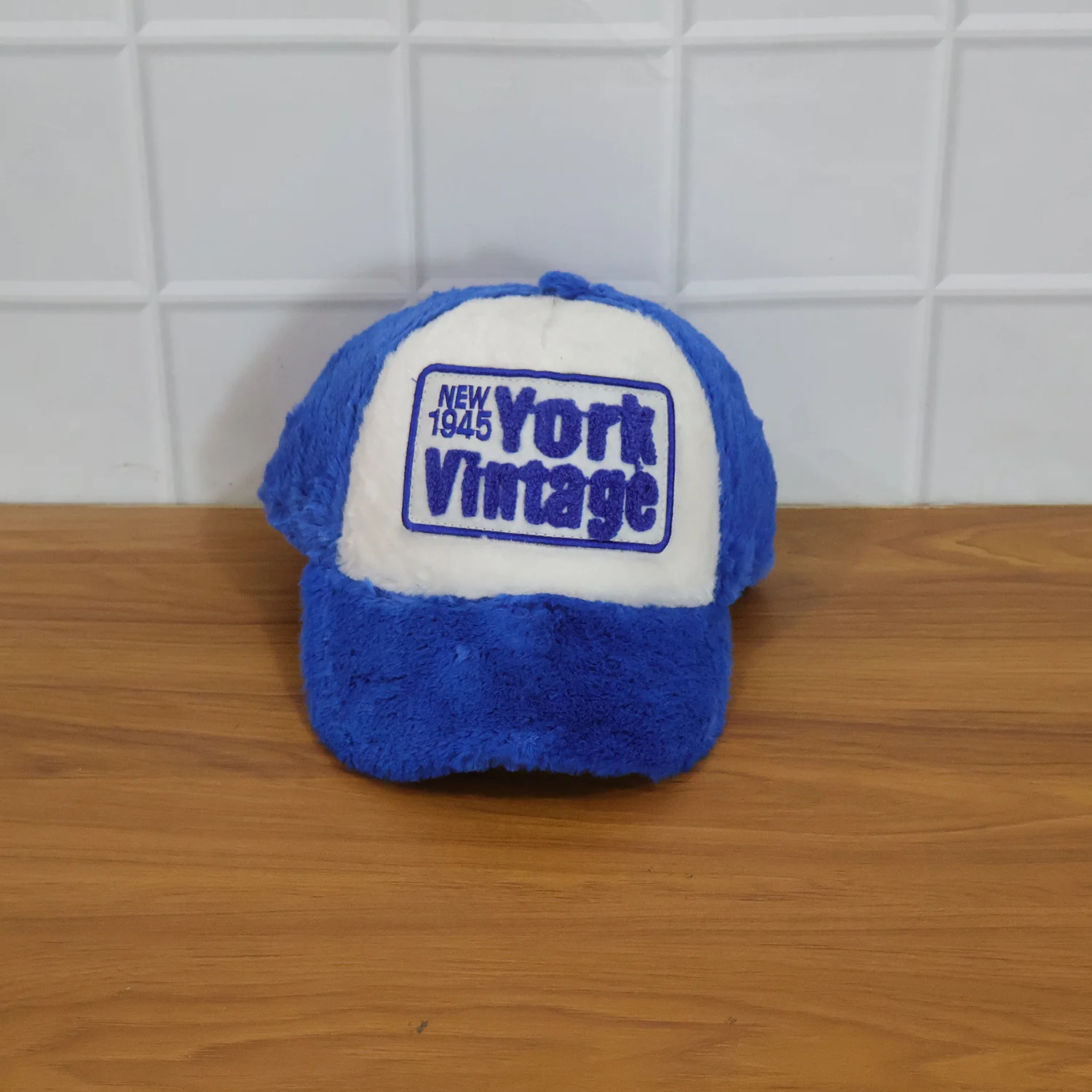 Trendy New York Vintage Style Winter Furry Cap (1 Pc) - Image 8
