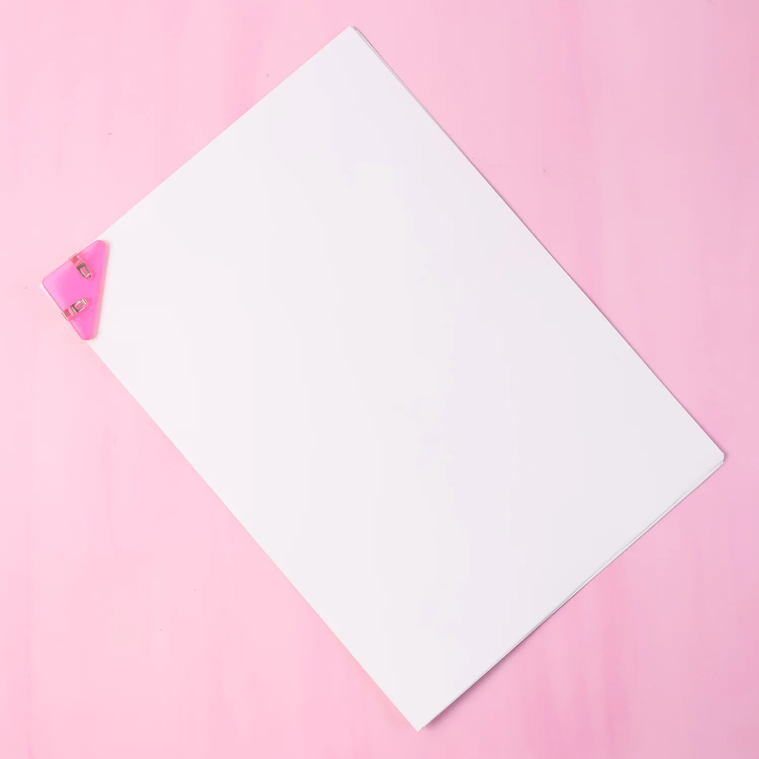 Triangle Paper Clips | Small Corner Clips for Paper, Document Clip (1 pc) - Image 3