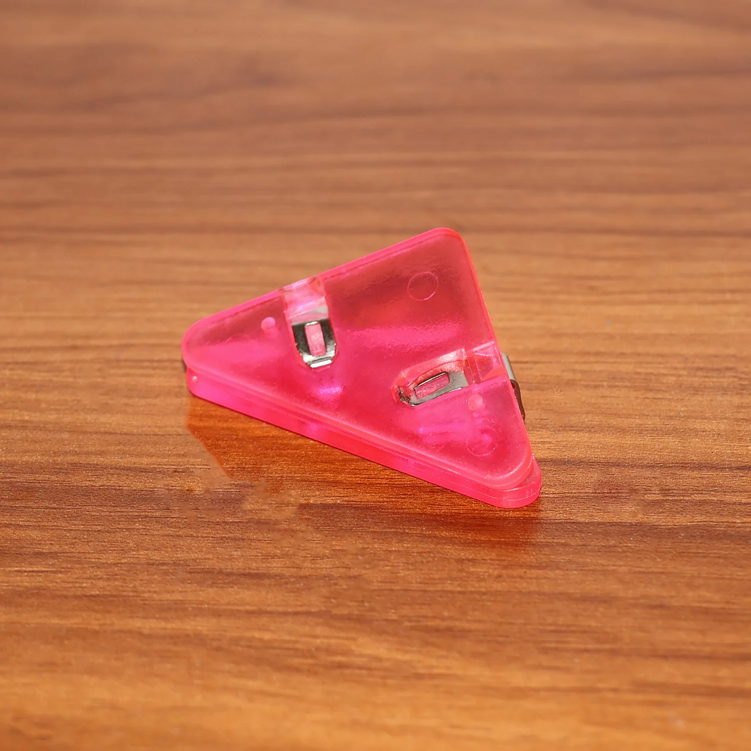 Triangle Paper Clips | Small Corner Clips for Paper, Document Clip (1 pc) - Image 7