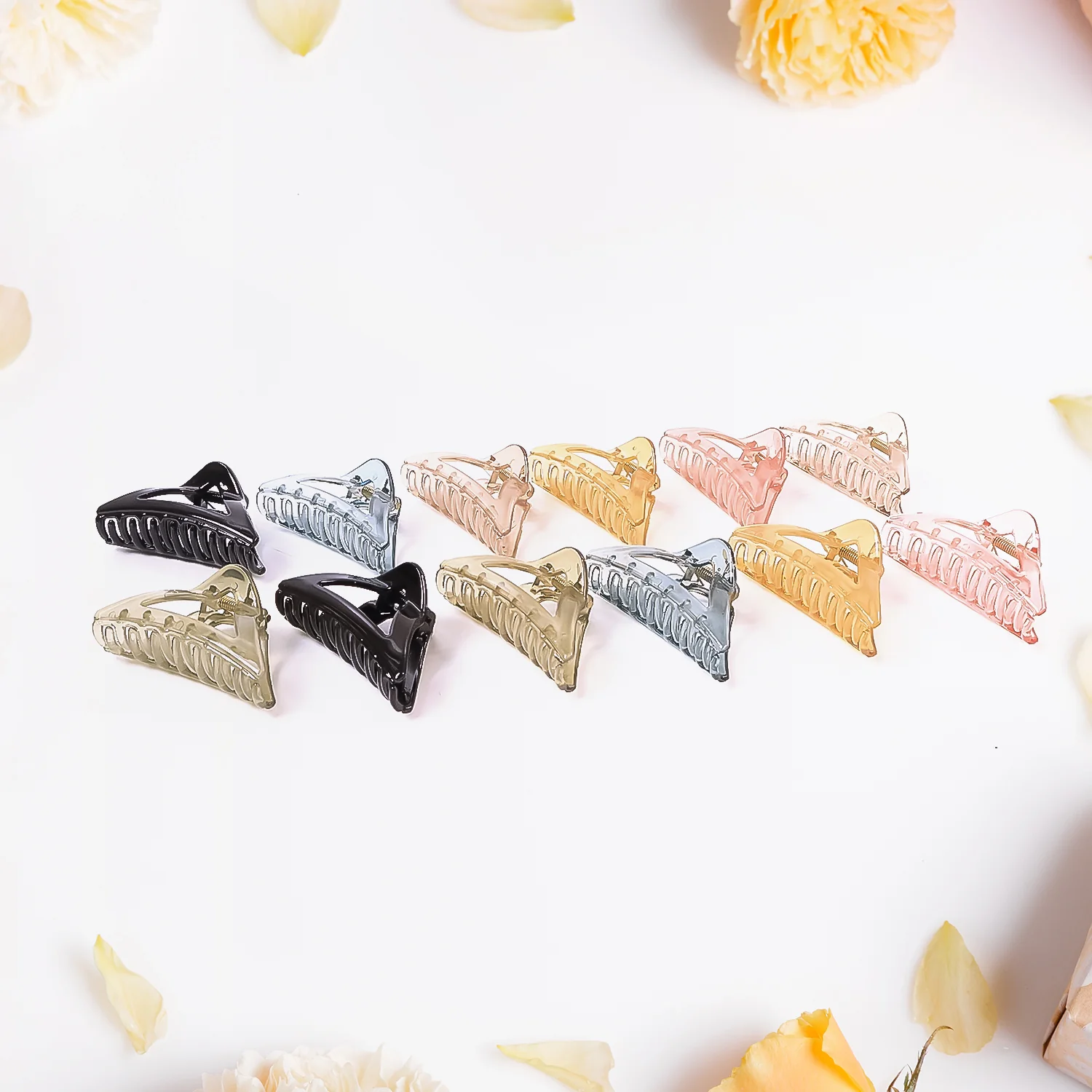Triangle Shape Mix Color Plastic Hair Claw Clip for Women and Girls – 1 Pc - Image 3