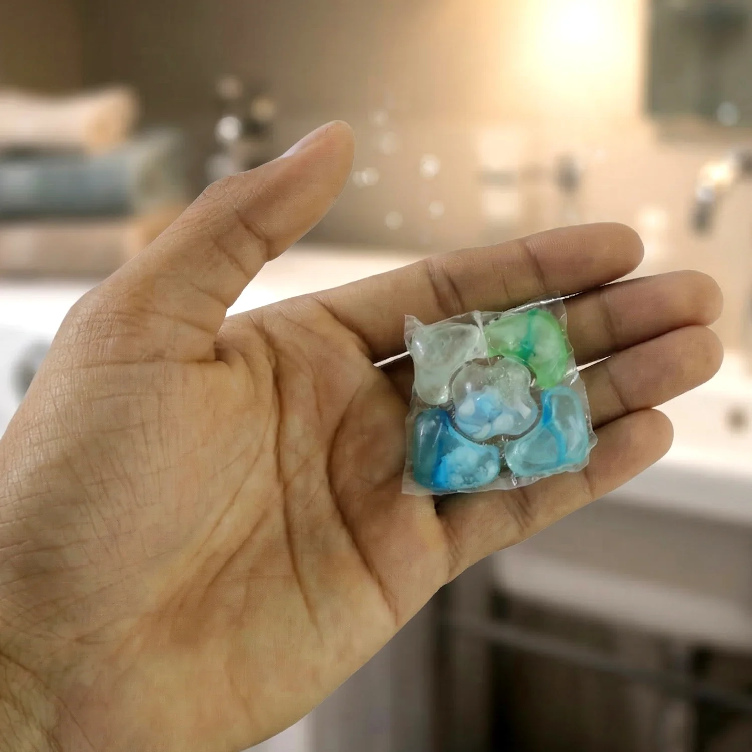 Ultra Clean Liquid Laundry Detergent Pods (25 Pc) - Image 4