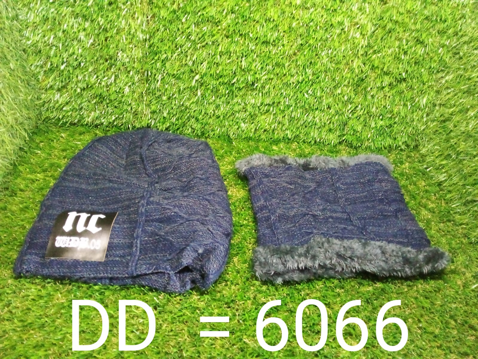 Ultra Soft Unisex Woolen Beanie Cap Plus Muffler Scarf - Image 8