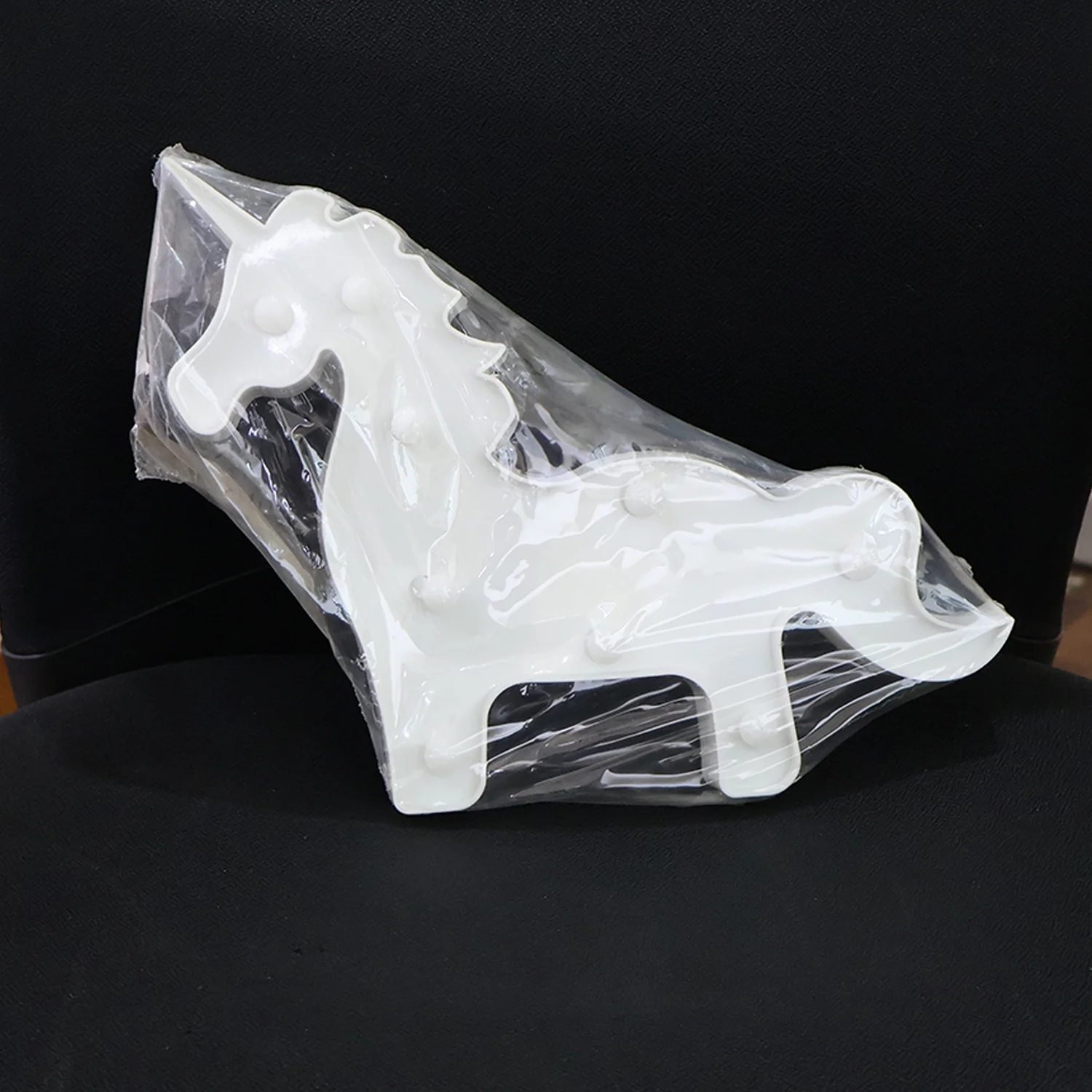 Unicorn Shaped LED Decorative Night Light (1 Pc) - Image 9