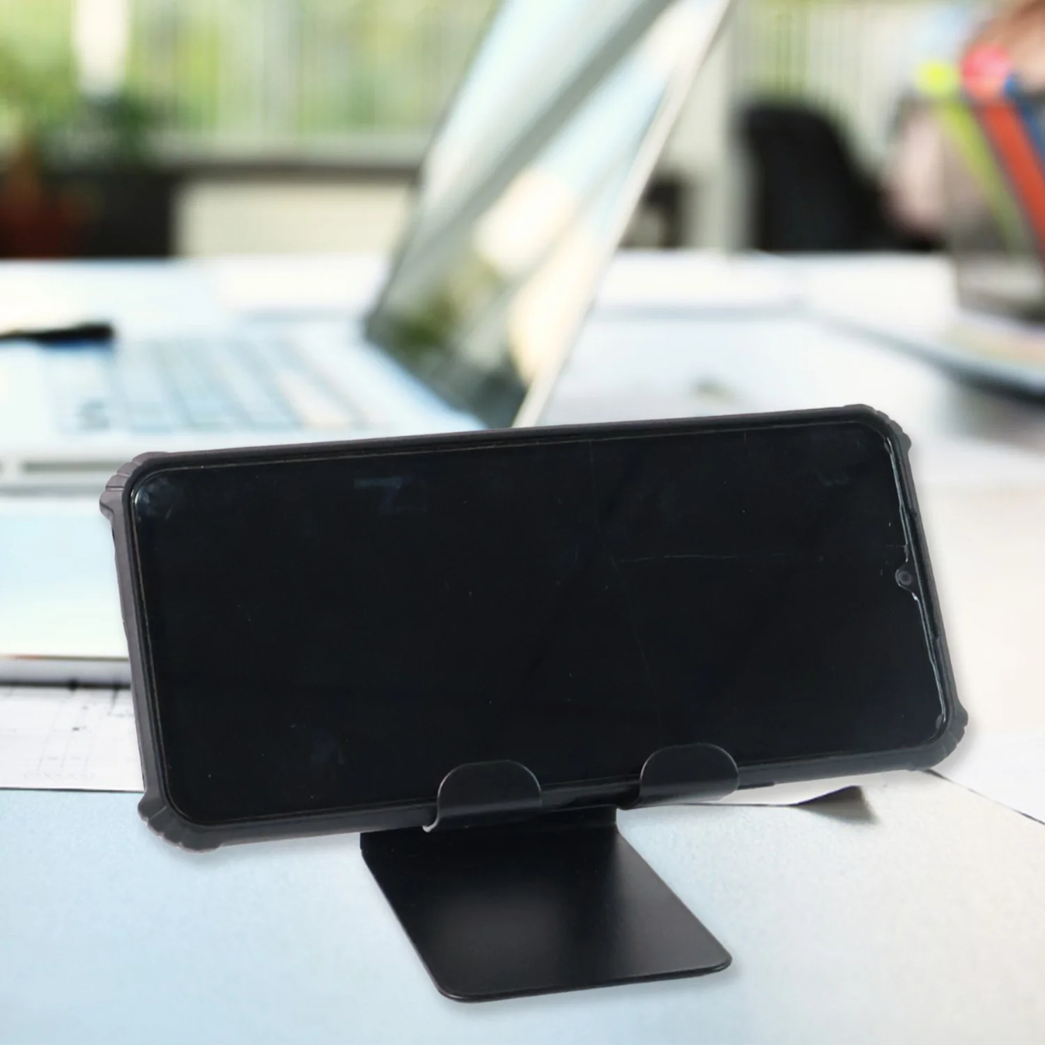 Metal Universal Mobile & Tablet Stand Holder - (1 Pc) - Image 3