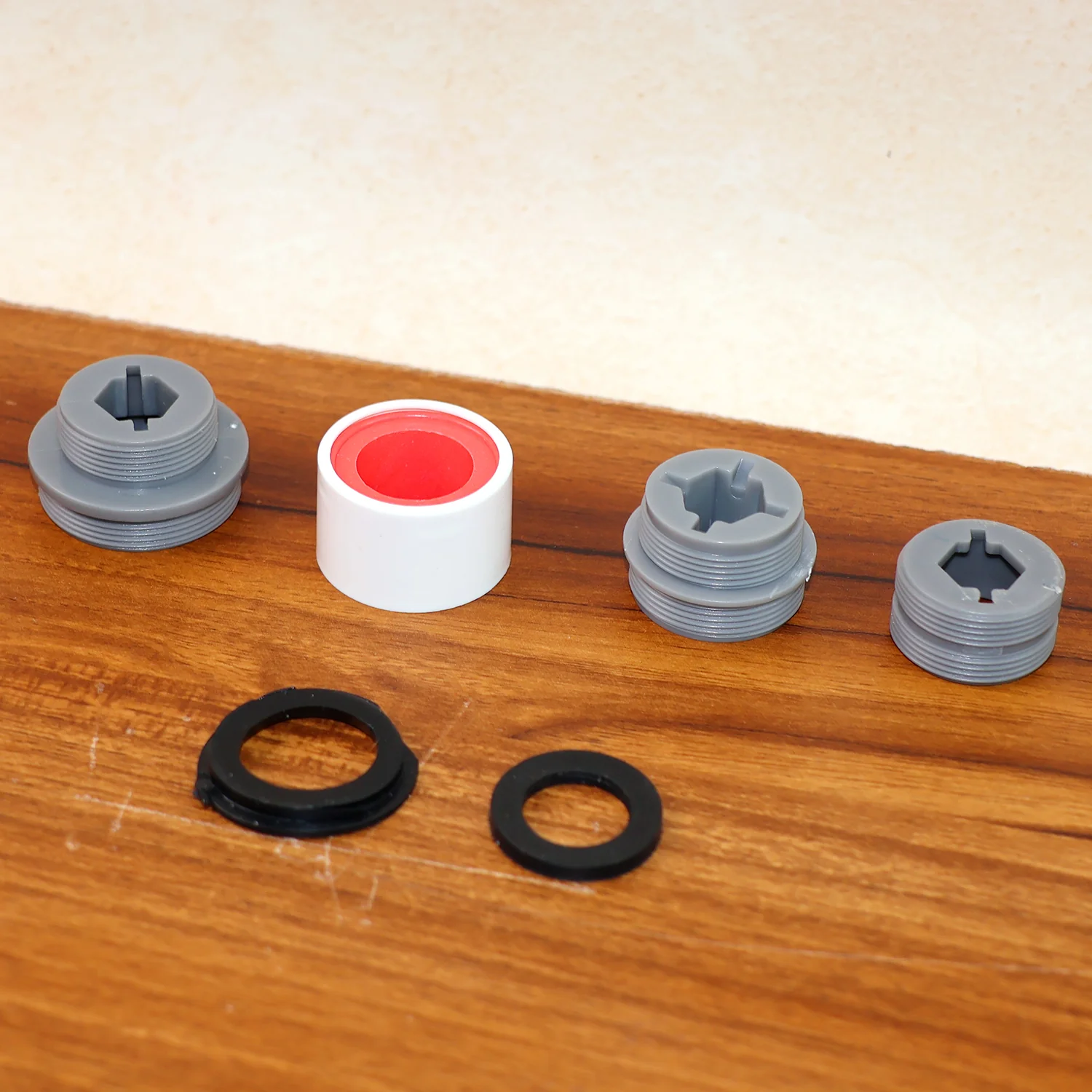 Universal Rotating Faucet Splash Head - (Set) - Image 7