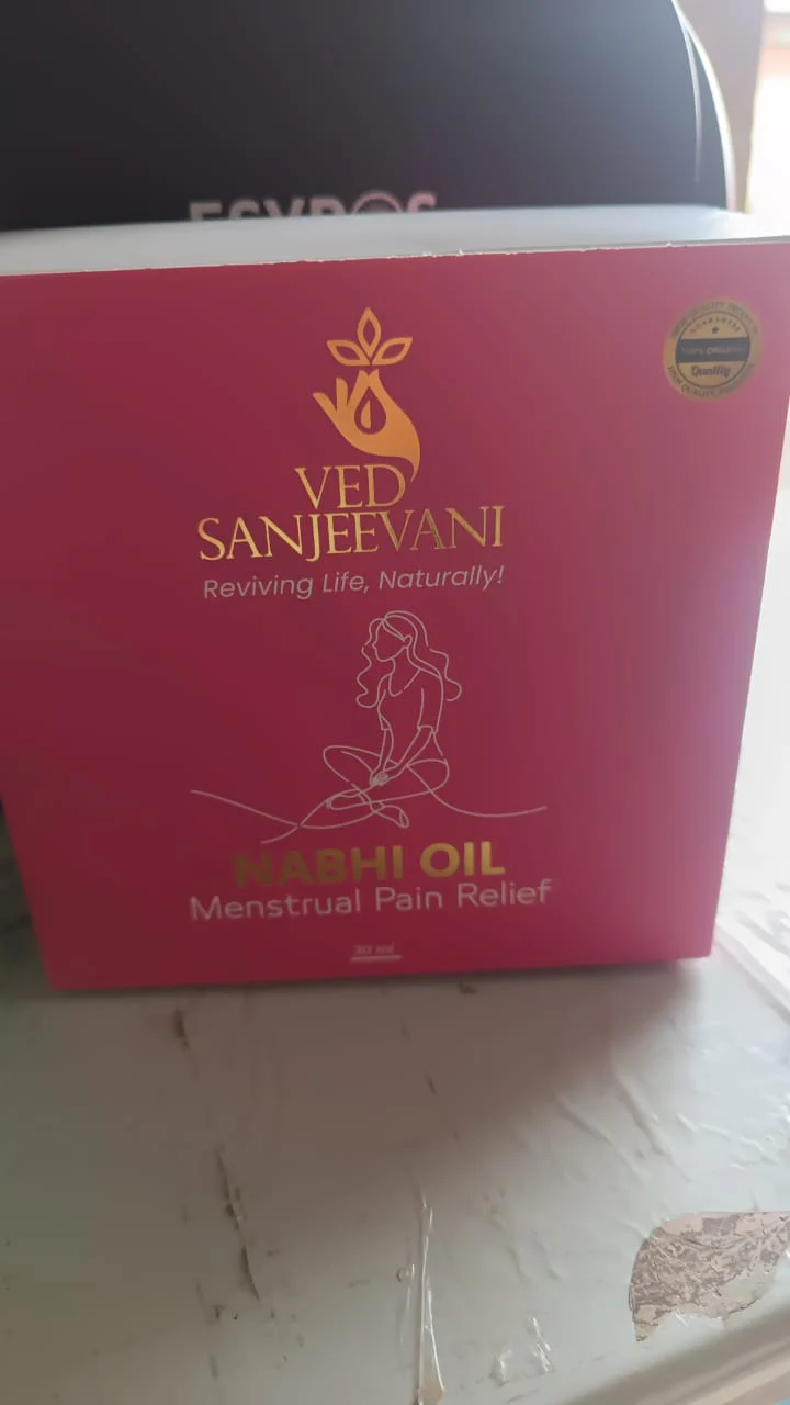 Ved Sanjeevani Nabhi Oil for Menstrual Pain Relief (30ML / 1 Pc) - Image 7