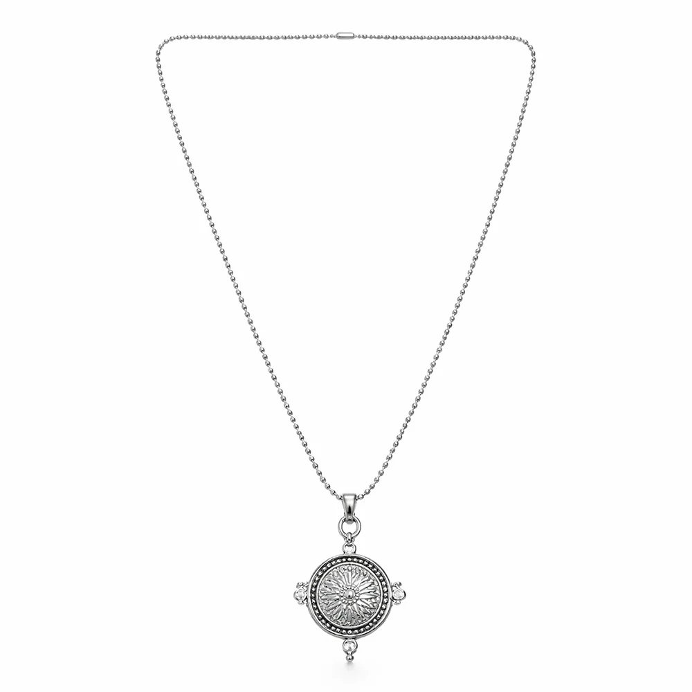 Vintage Compass Design Pendant Chain for Men Stylish Adventure Necklace - Image 4