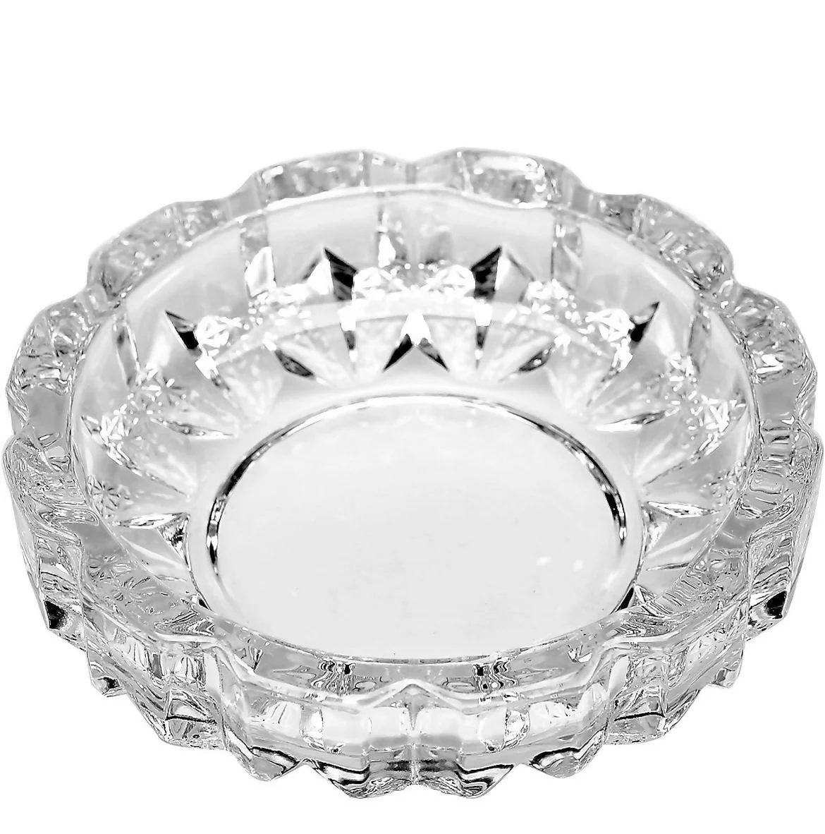 Diamond-Cut Crystal Glass Ashtray for Home, Bar & Office Decor - Image 4