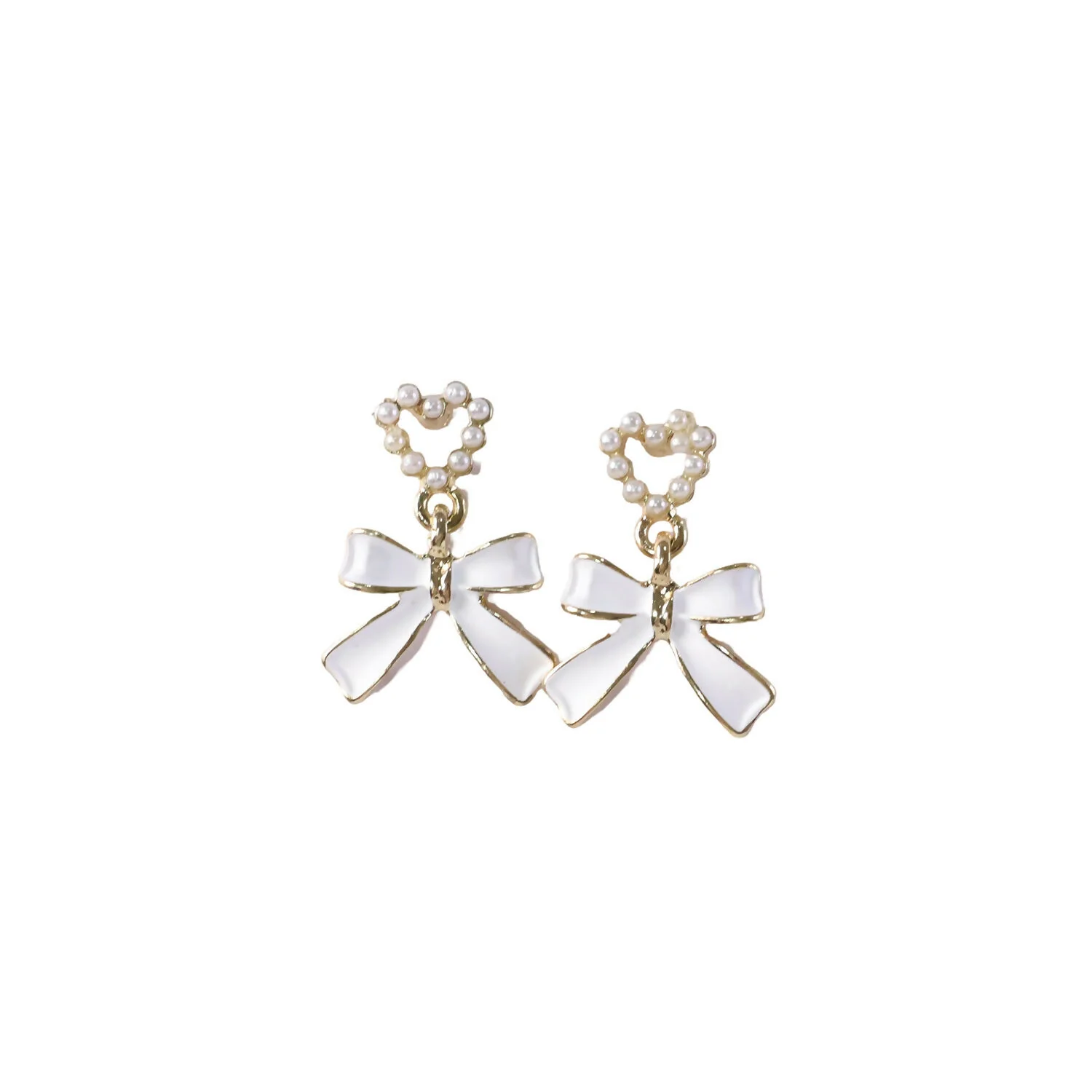 Vintage-Inspired Pearl Heart & Bow Drop Earrings – Elegant Gold-Trimmed Statement Jewelry - Image 8