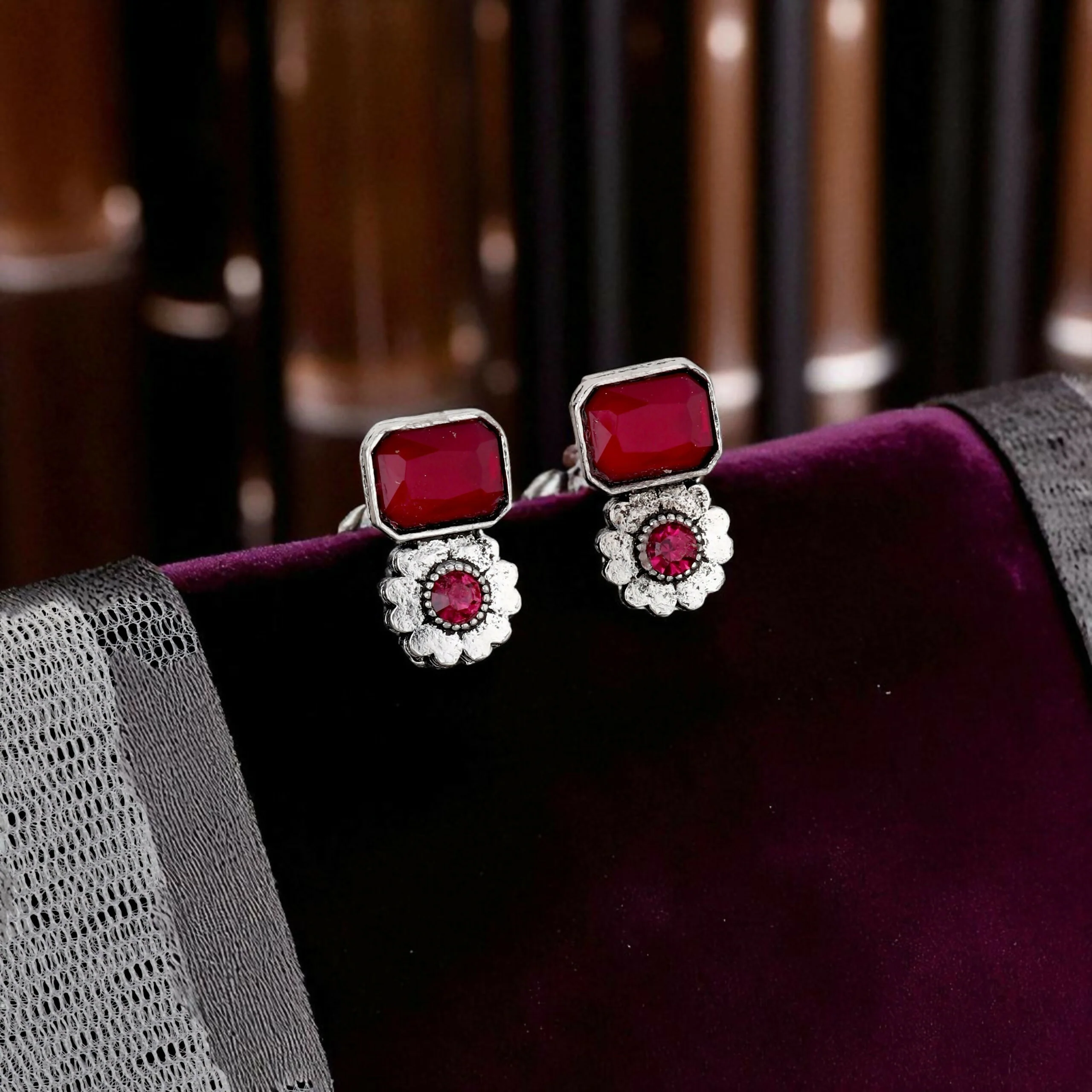 Vintage Silver-Toned Choker Set with Ruby Pink Stones - Image 4
