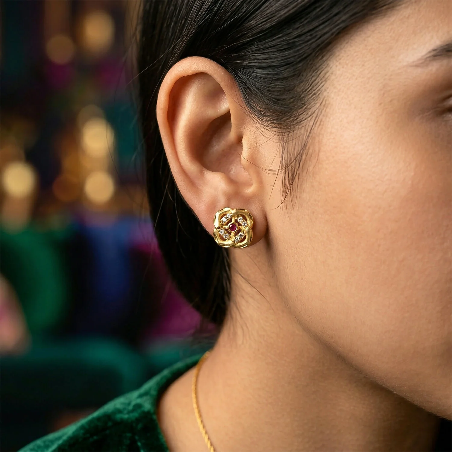 Vintage Style Floral Gold Stud Earrings with Detailed Pattern - Image 2