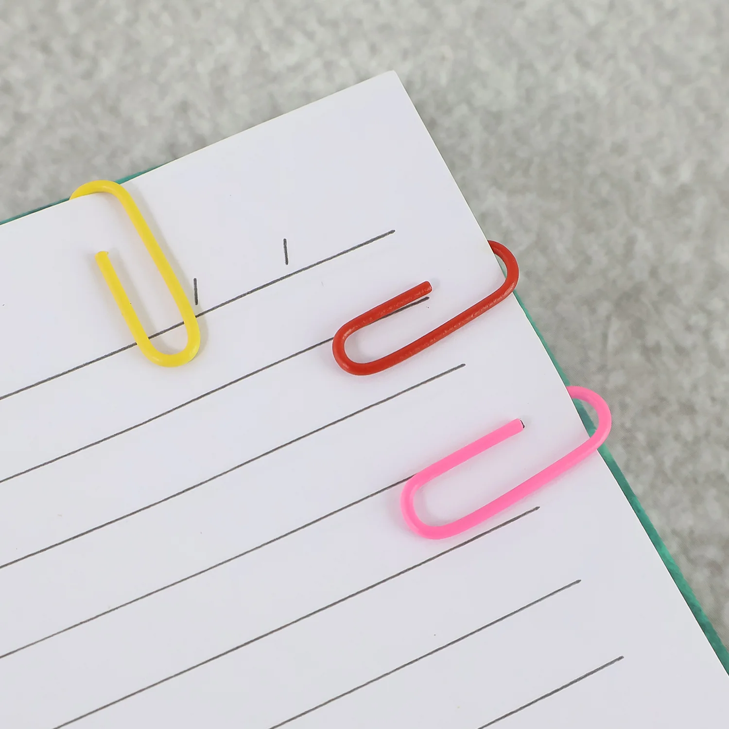 Vinyl-Coated Paper Clips - (10 Pc / Set) - Image 6