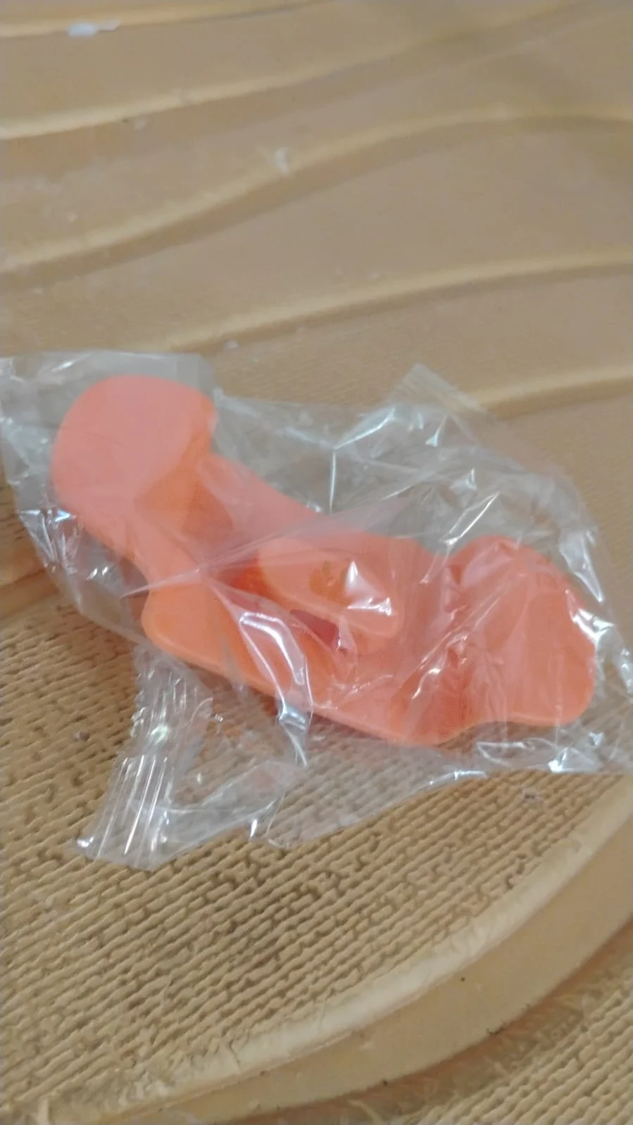 Wall Mounted Plug Holder Hook (1 Pc) - Image 8