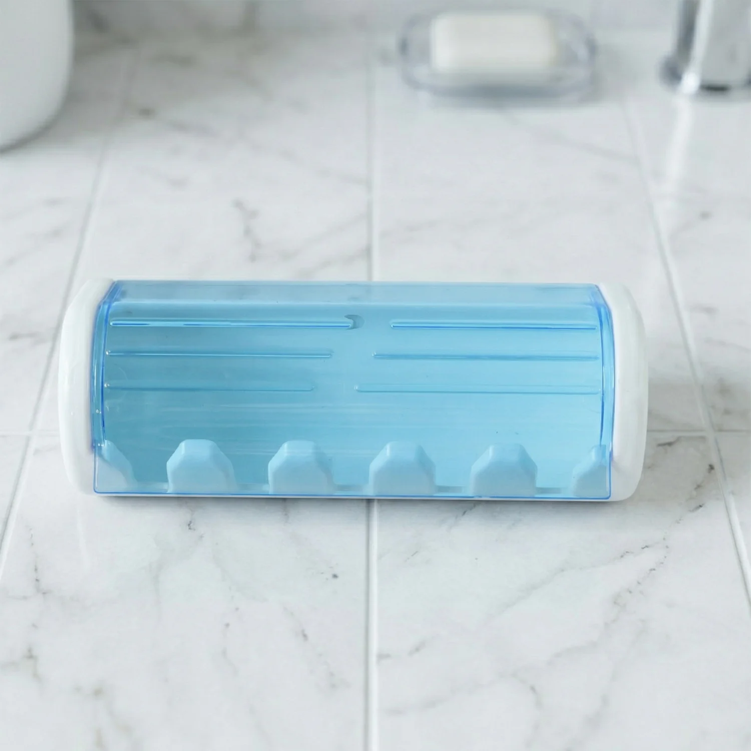 Wall Mounted Toothbrush Holder with Protective Cover (1 Pc) - Image 8
