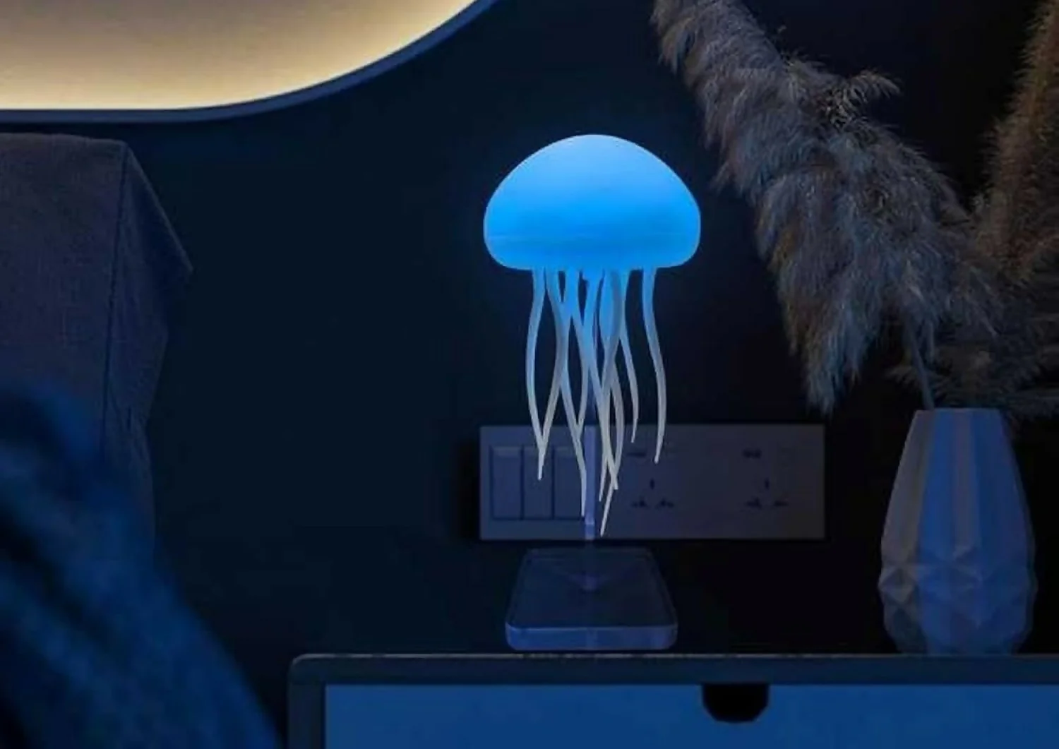 Warm Jellyfish Night Light Lamp | Soft Ambient Glow Mood Light for Home Decor - Image 4