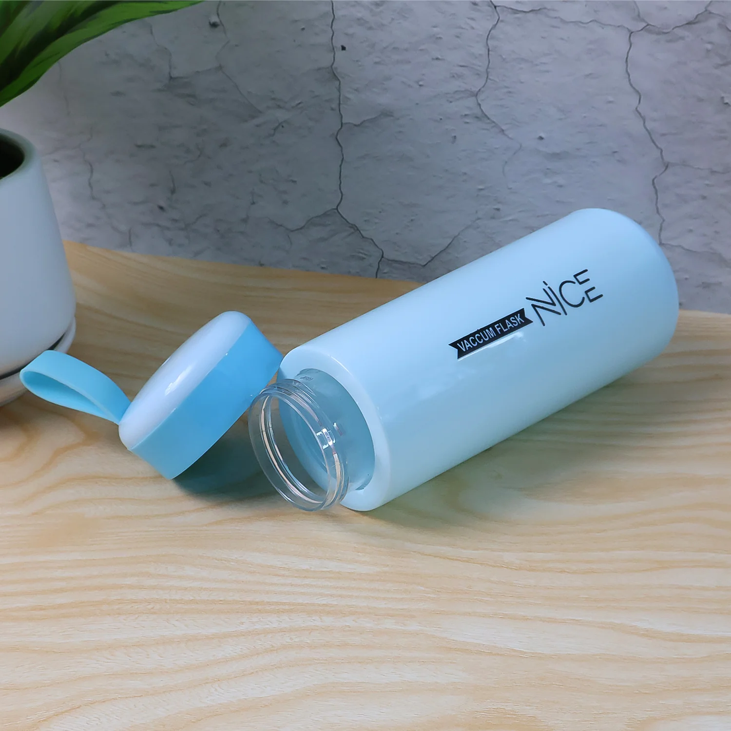 Plastic Water Bottle 400 ML Leak Proof Daily Use Bottle for Children Mix Color 1 Pc - Image 4