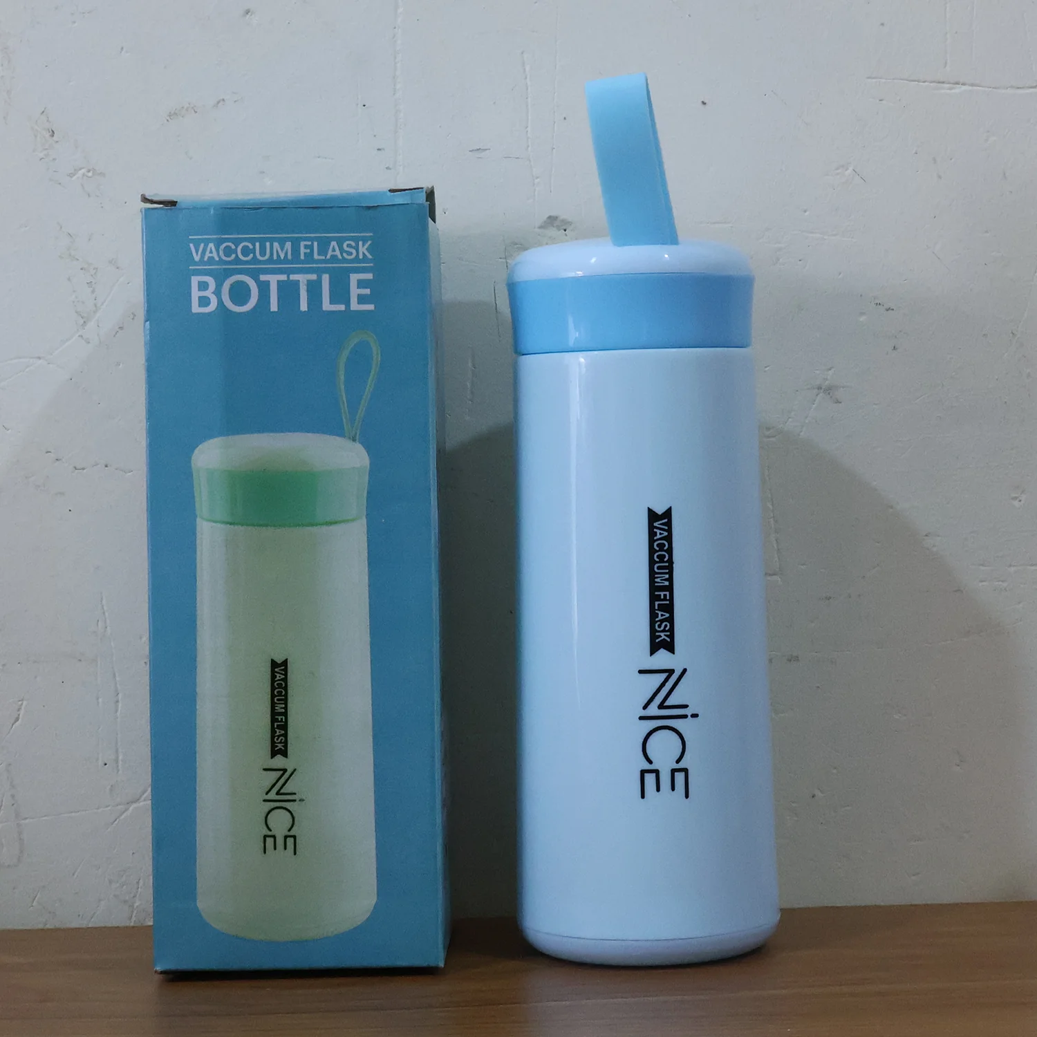 Plastic Water Bottle 400 ML Leak Proof Daily Use Bottle for Children Mix Color 1 Pc - Image 8