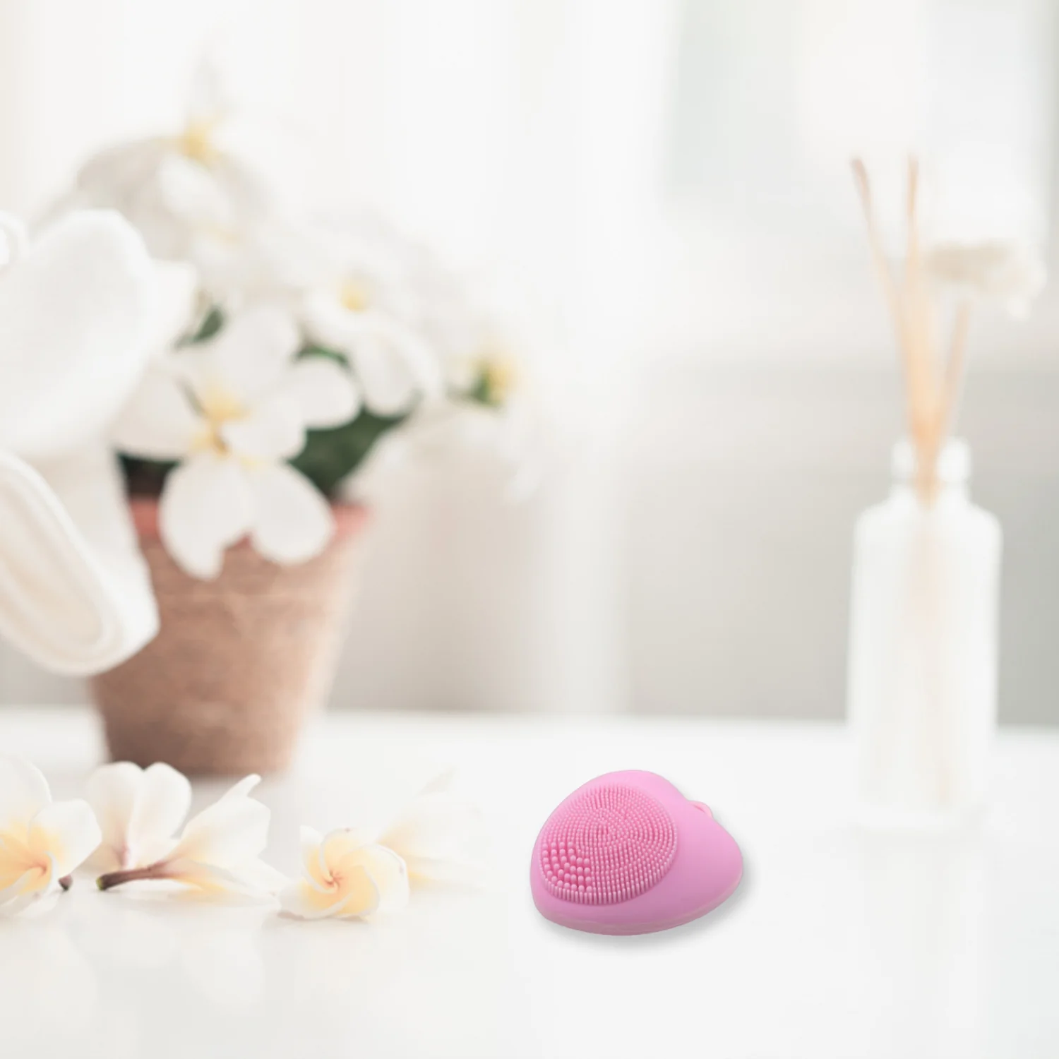 Heart-Shaped Silicone Face Wash Brush – Facial Cleansing Scrubber for Women - Image 11