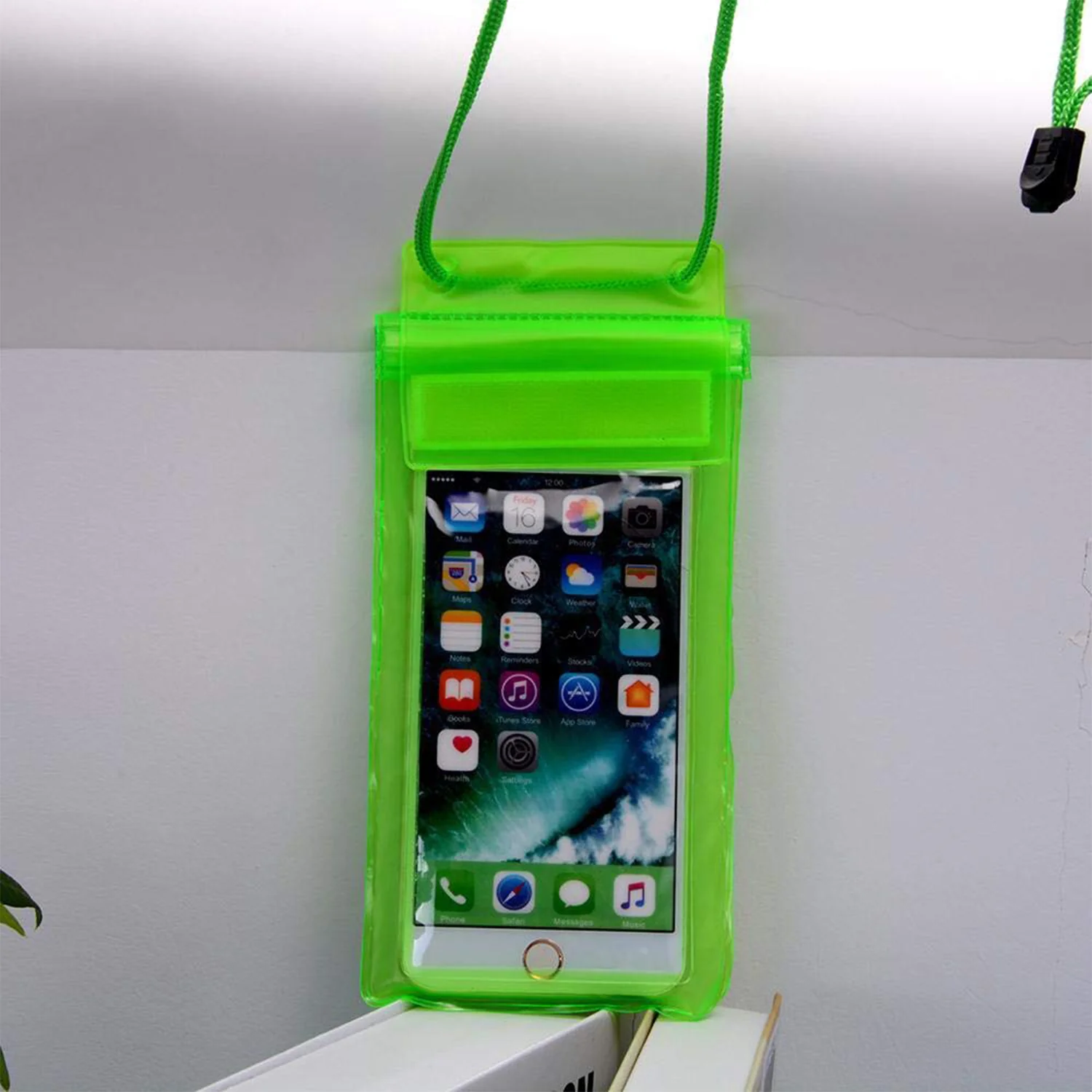 Waterproof Mobile Pouch (6.2 inch , Random Colour) - Image 3