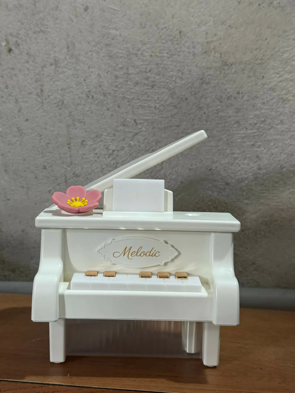 White Piano USB Mini Humidifier with Night Light for Bedroom & Office - Image 7