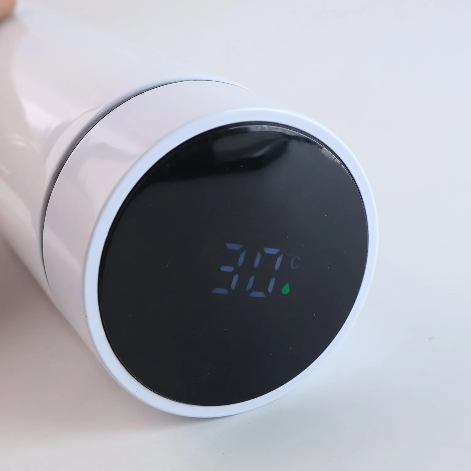 White Vacuum Insulated Water Bottle (1 Pc / 500ML) - Image 3