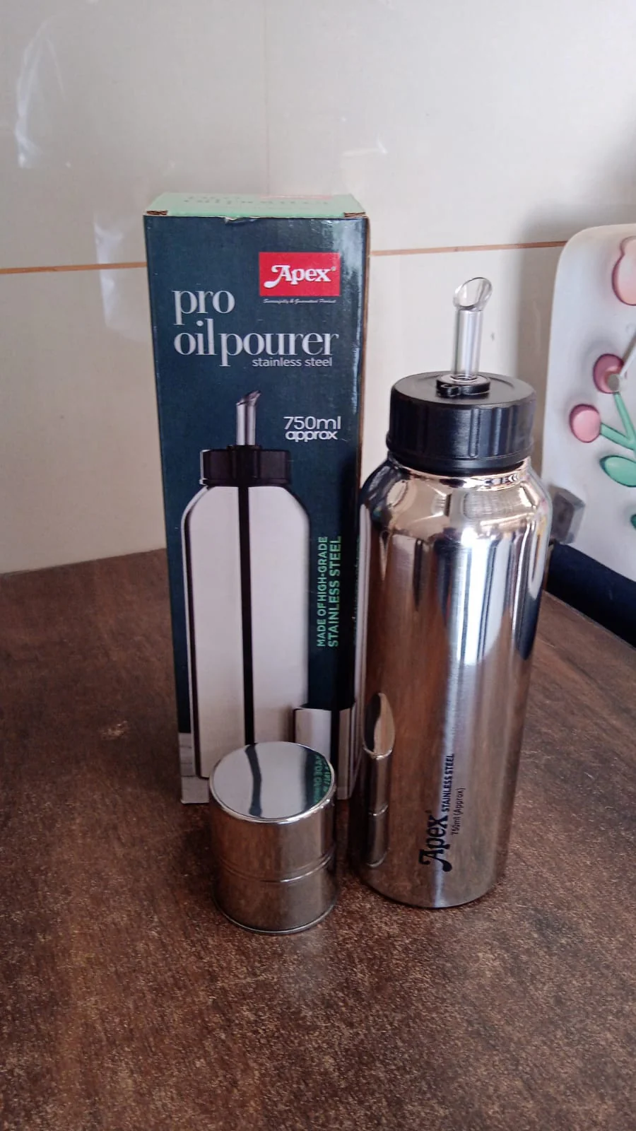 Customize Apex Pro Stainless Steel Oil Pourer – 750ml (1 Pc) - Image 7