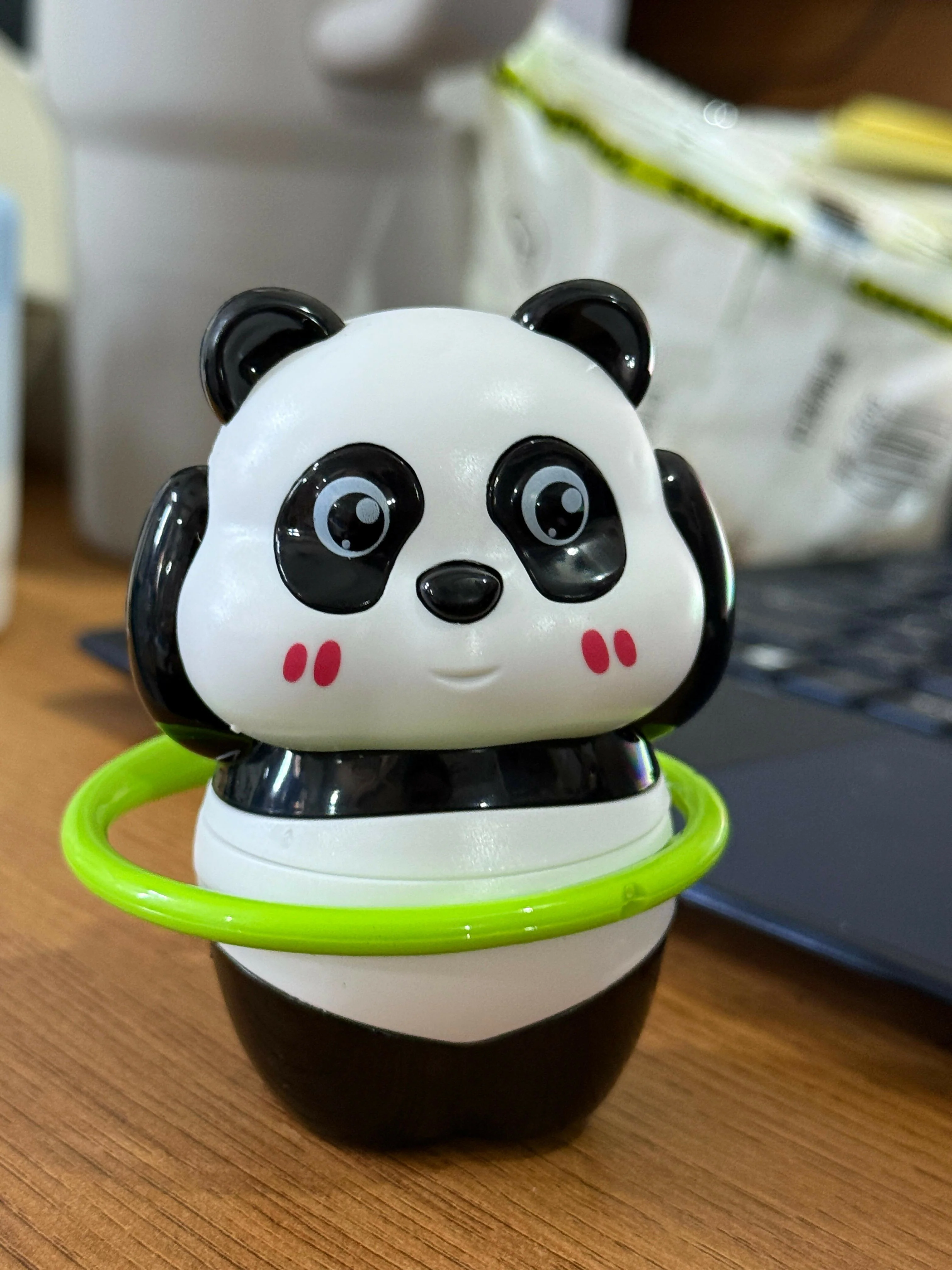 Wind-Up Rotating Panda Toy with Spinning Ring for Kids - Image 5