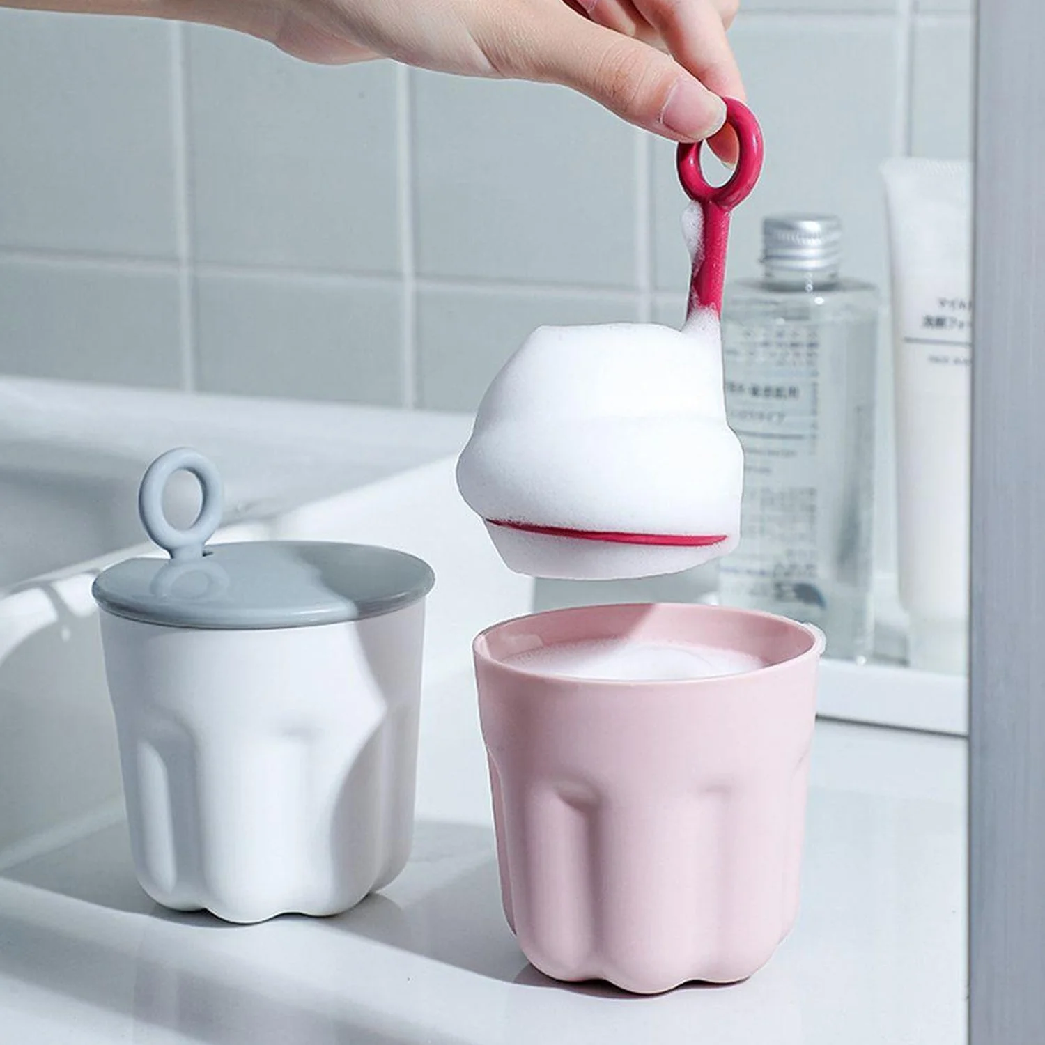 Winter Facial Cleanser Foaming Shaker – Bubble Washing Artifact for Daily Use - Image 4