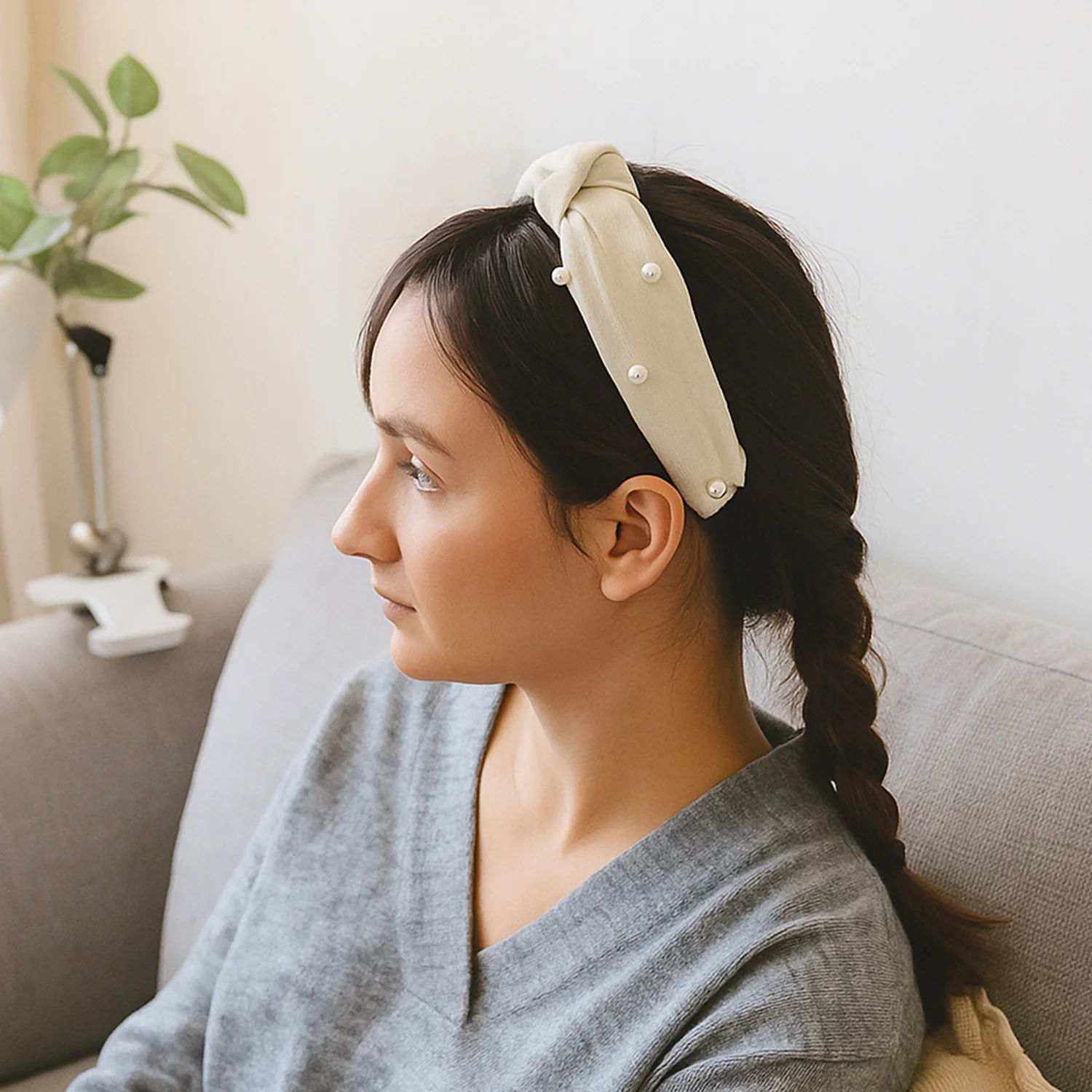 Women’s Ribbed Texture Knot Design Hairband (1 Pc / Mix Design) - Image 4