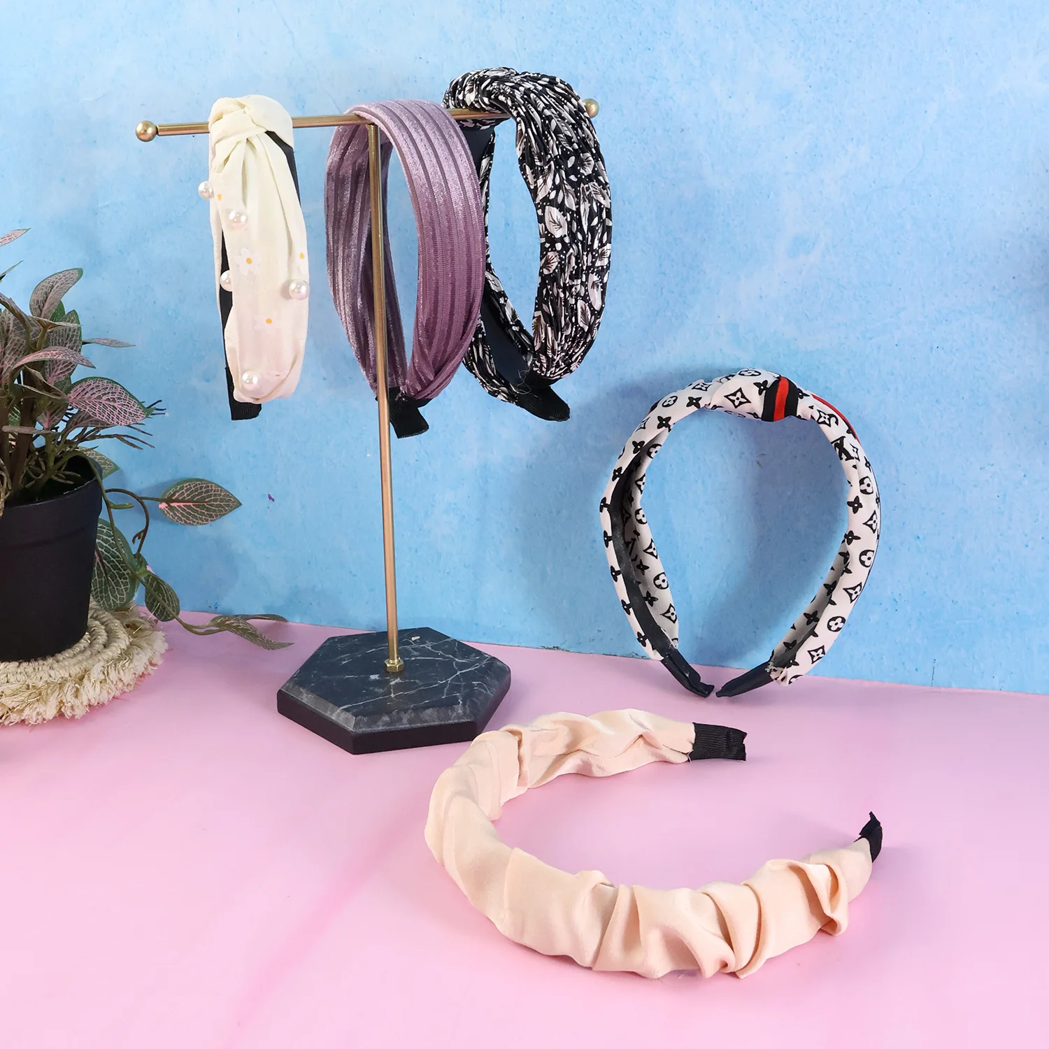 Women’s Ribbed Texture Knot Design Hairband (1 Pc / Mix Design) - Image 6