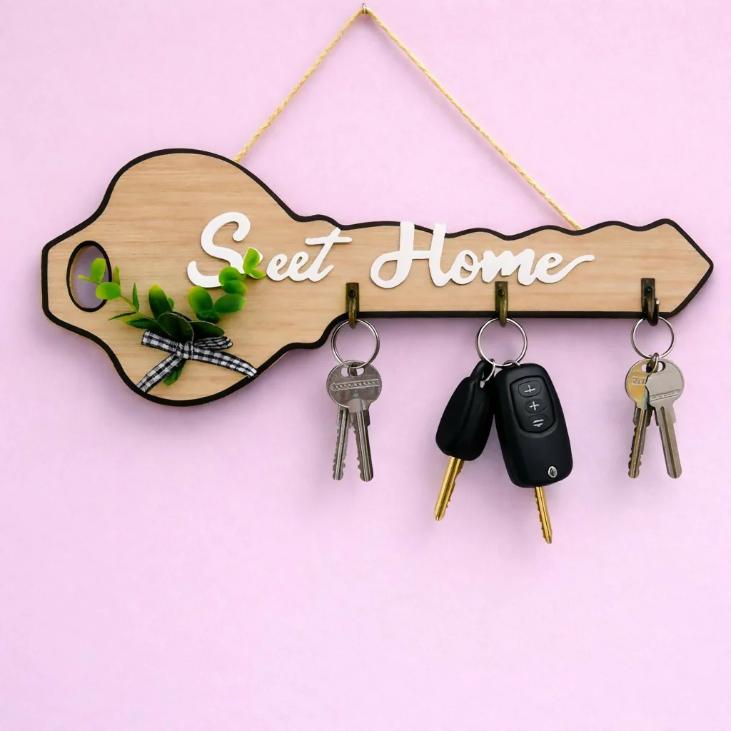Wooden Key Shape Key Holder Wall Mount with 4 Hooks Organizer - Image 3