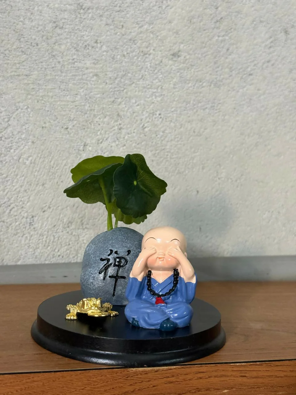 Zen Monk Showpiece with Lucky Money Frog & Mini Planter — Home & Office Decor(ANY COLOR) - Image 7