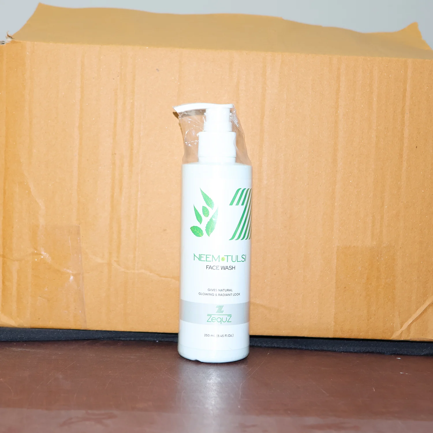 Zequz Neem & Tulsi Face Wash - (1 Pc / 250 ML) - Image 10
